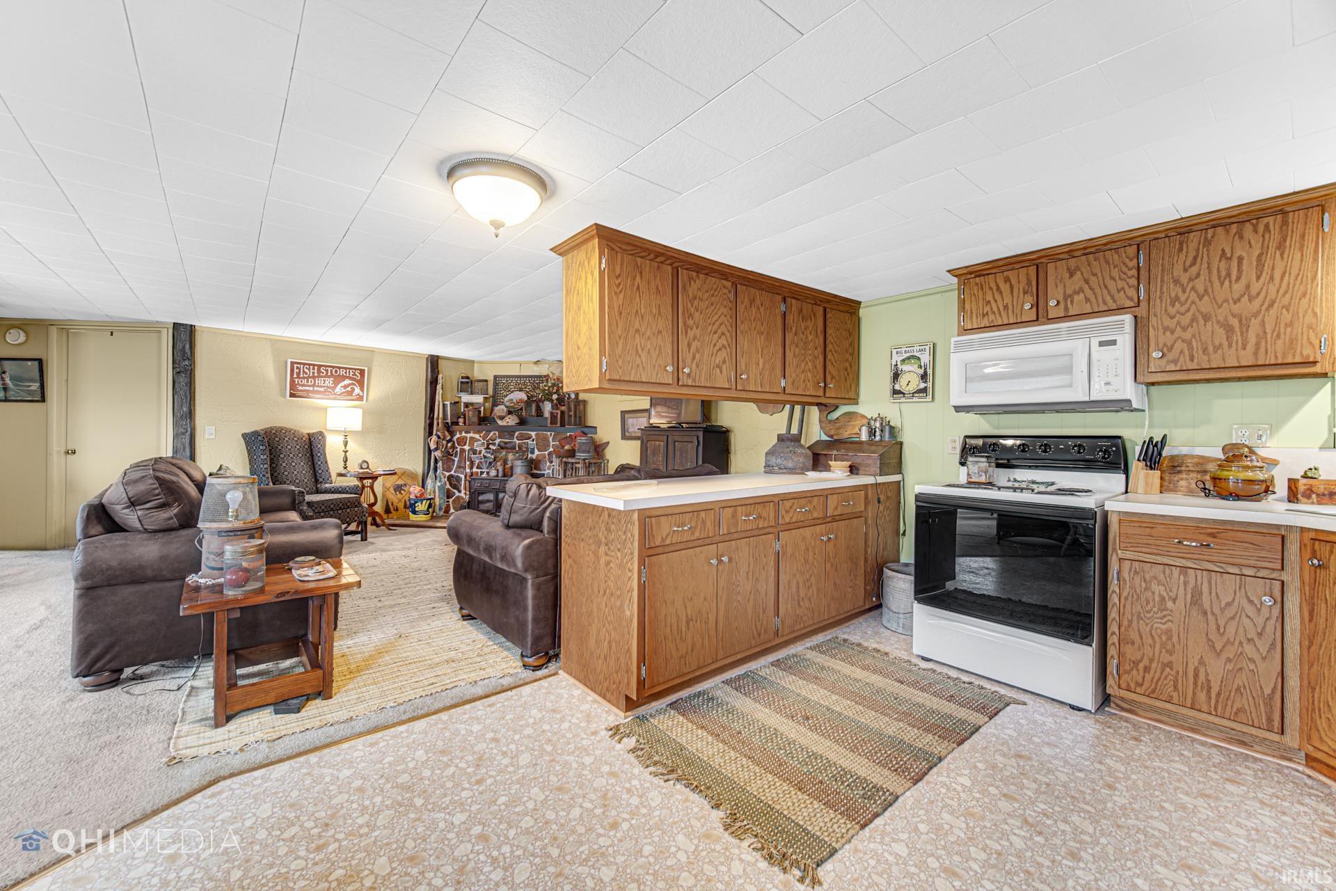 15596 Cook Lake