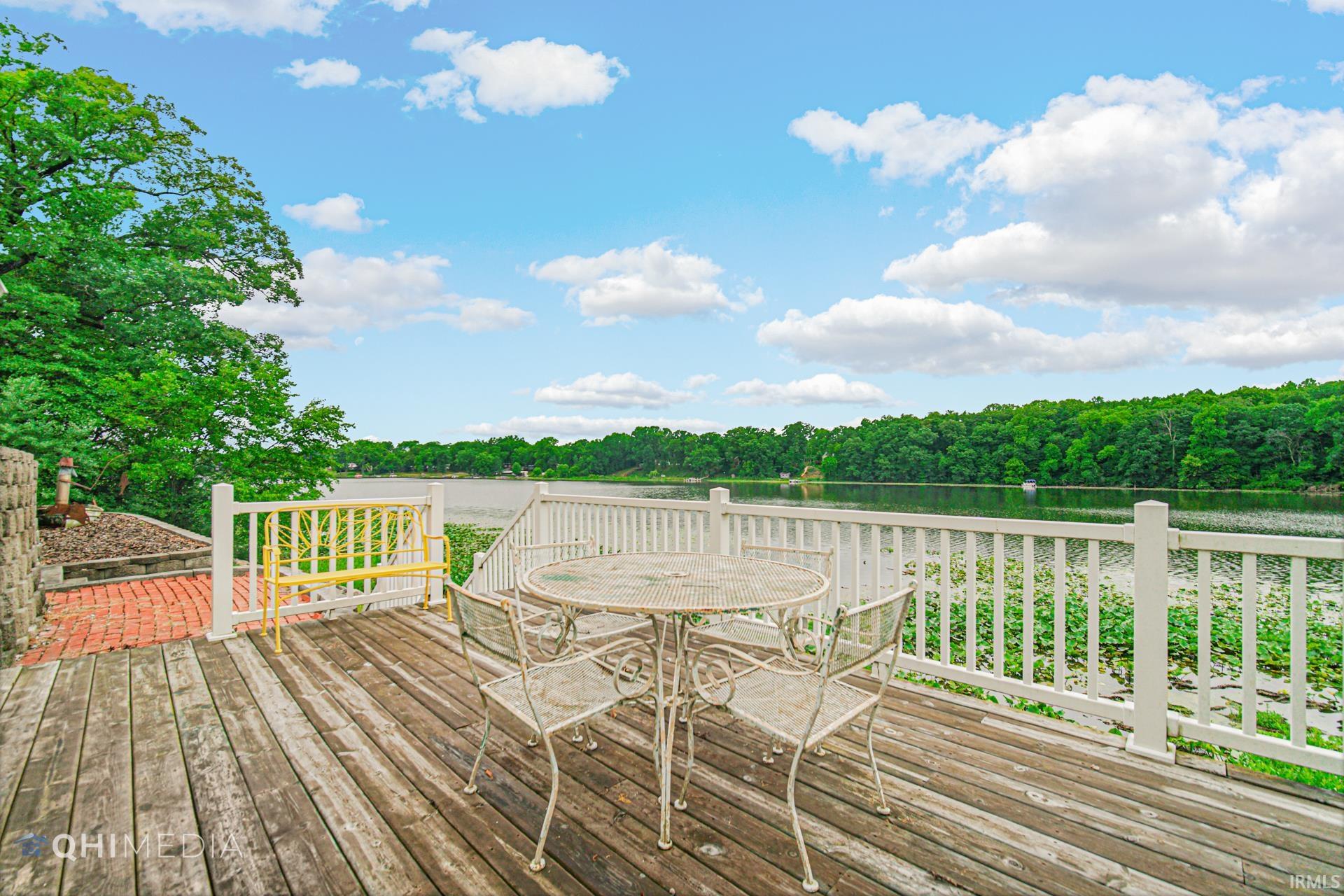 15596 Cook Lake