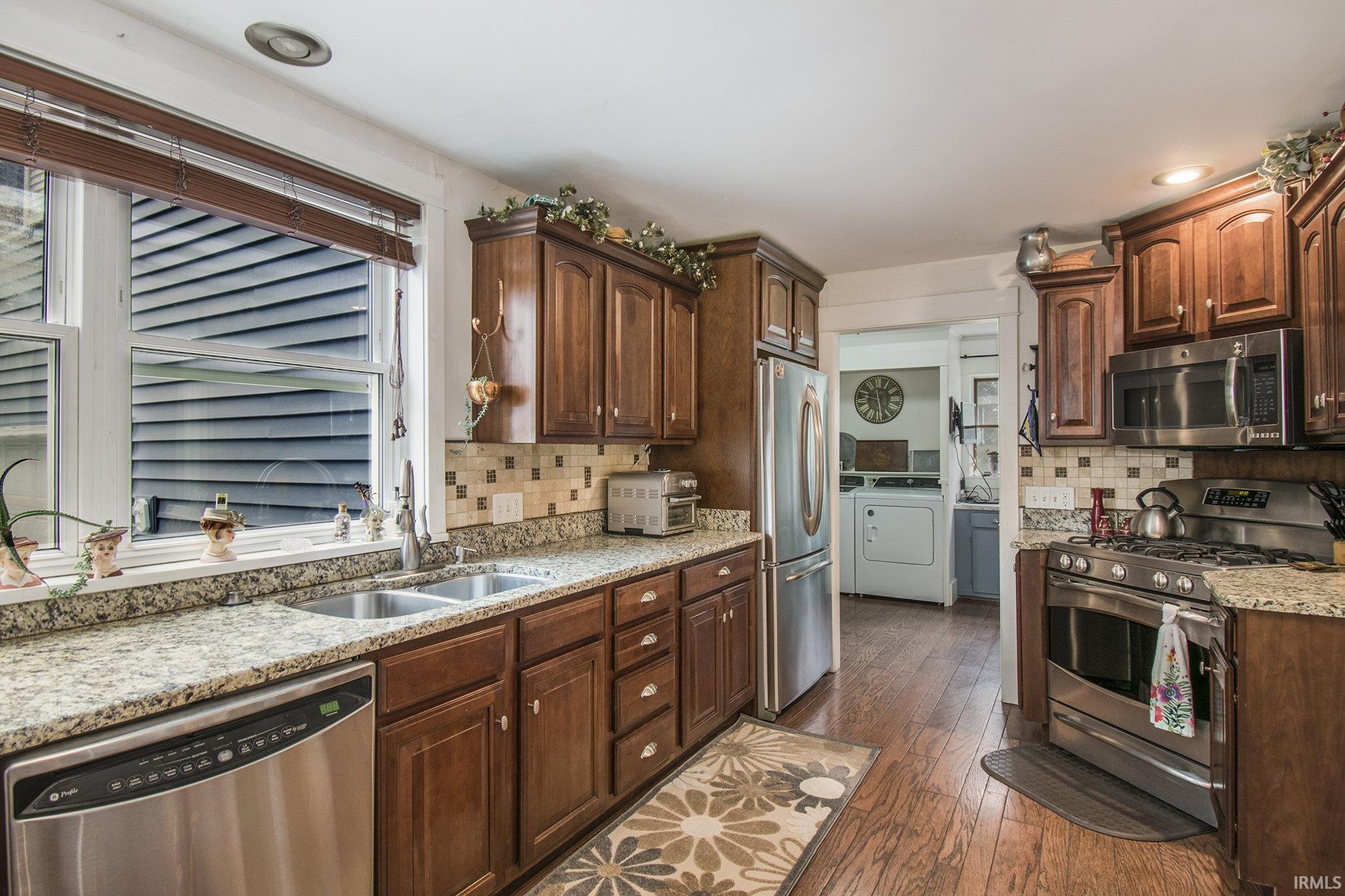 2827 Dierdorff