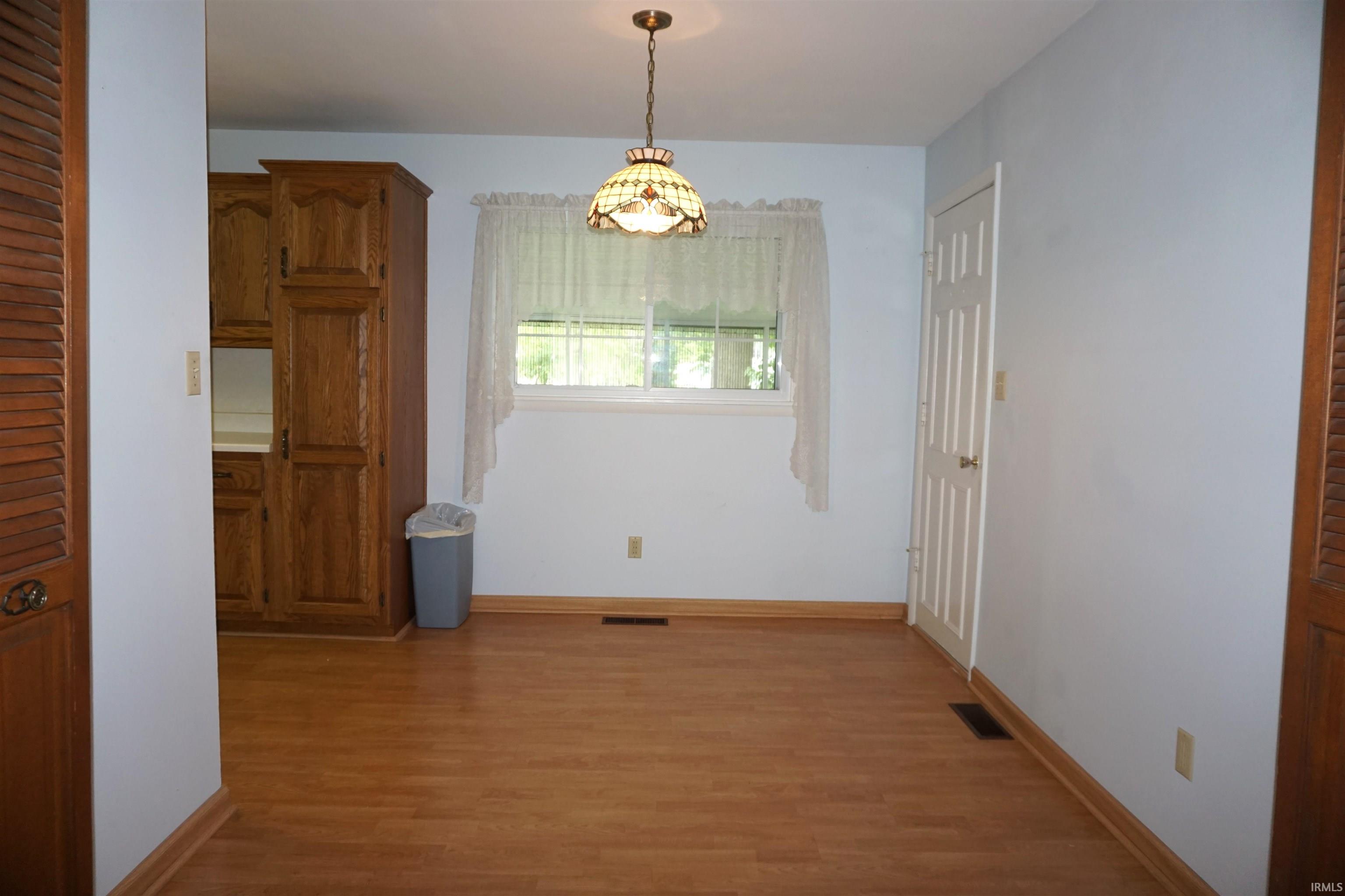 1718 Maplewood