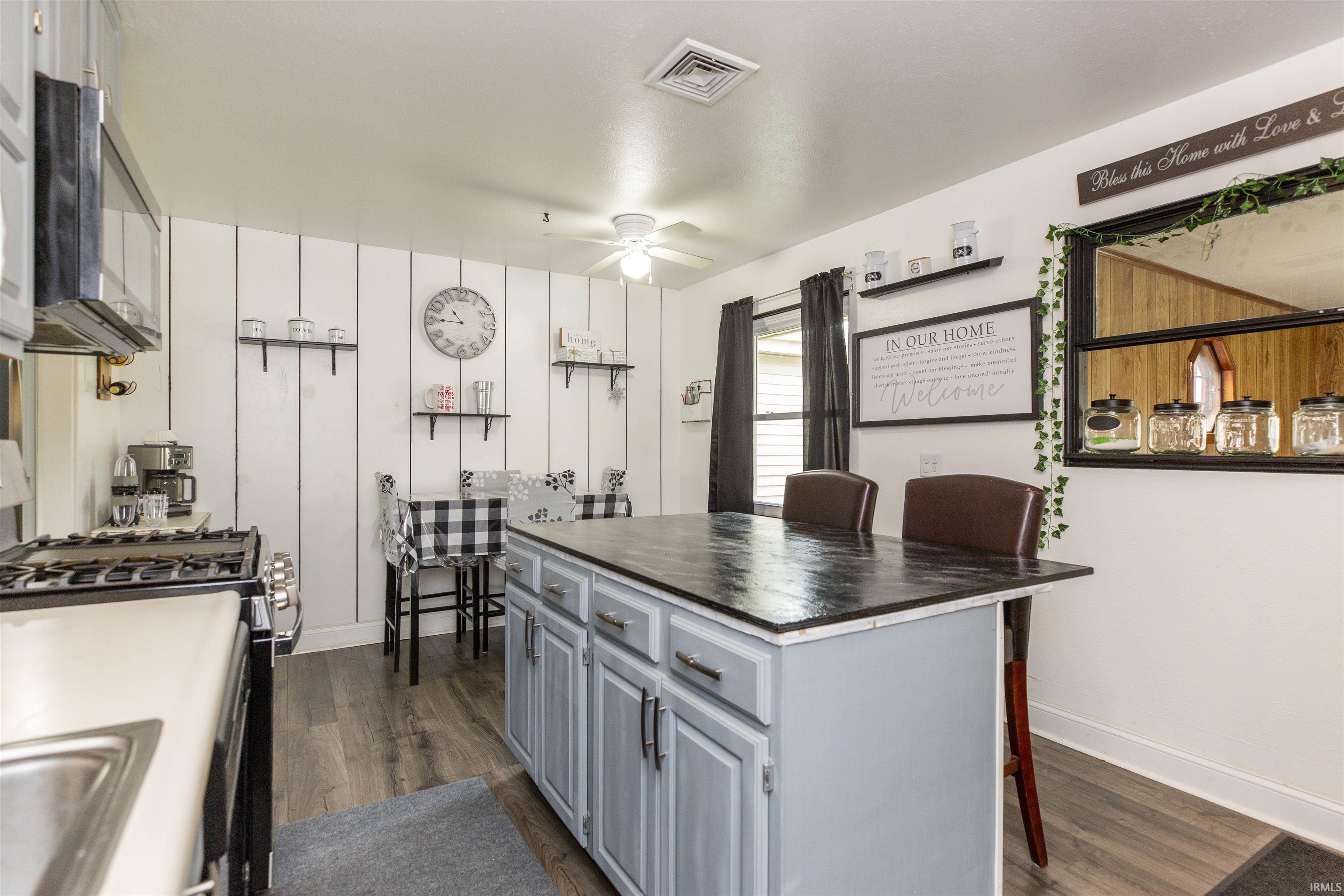 50725 Parian