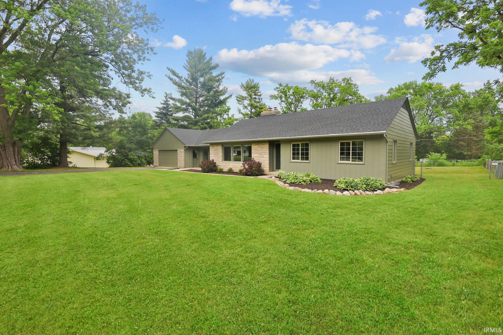 3003 Grandview