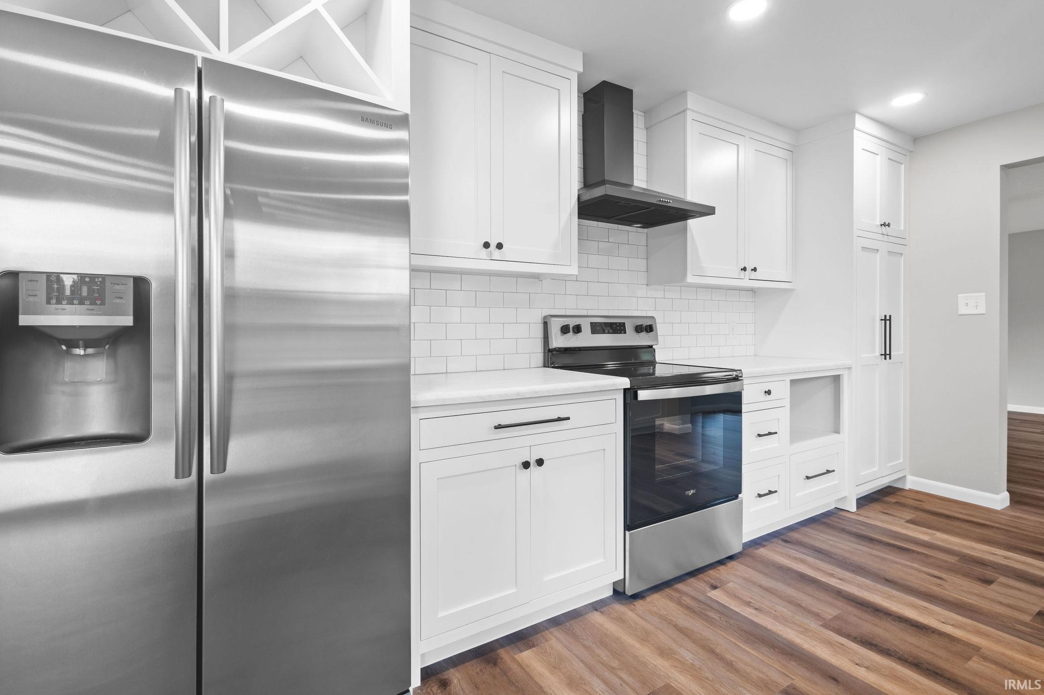 3003 Grandview