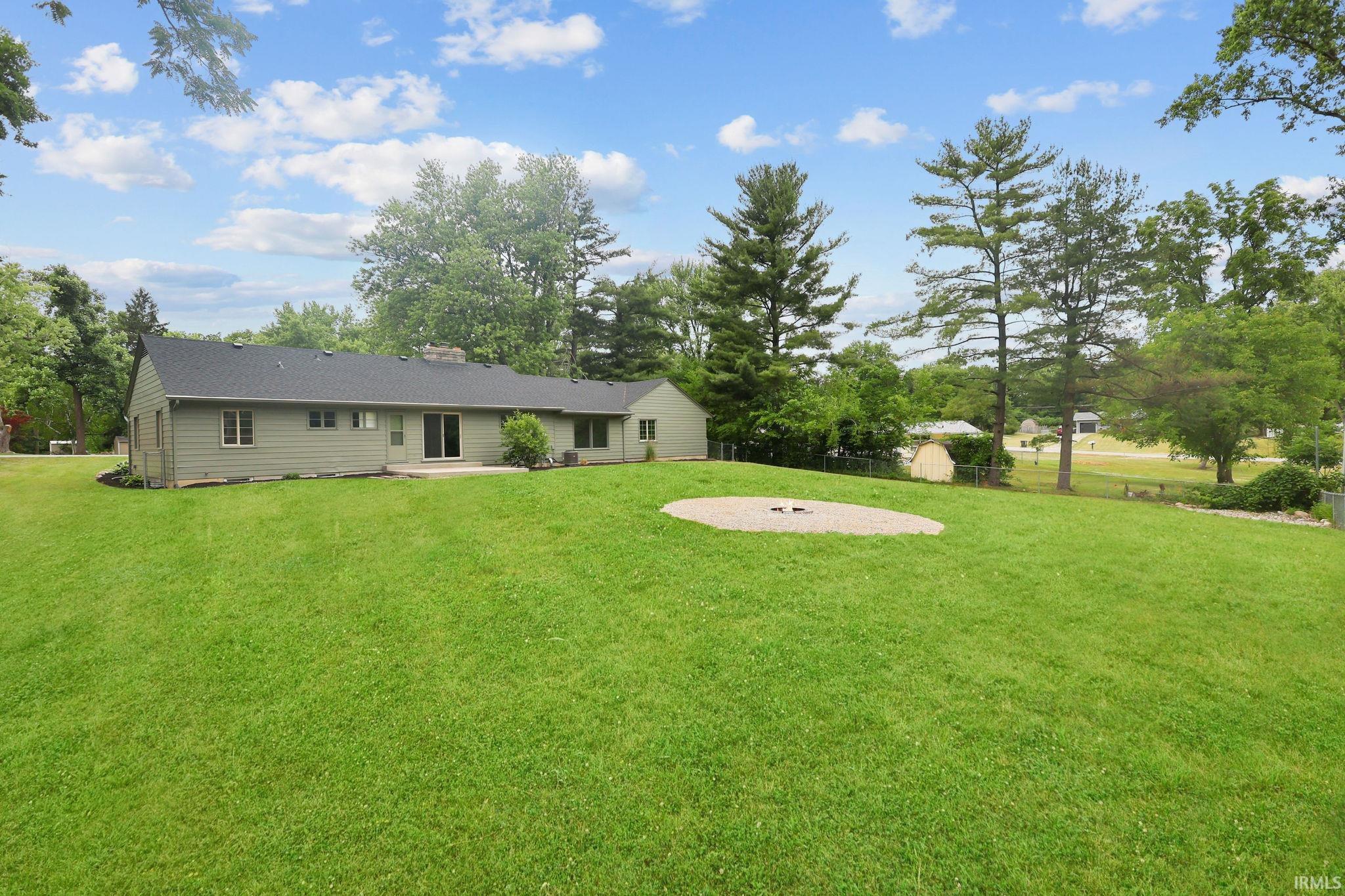 3003 Grandview