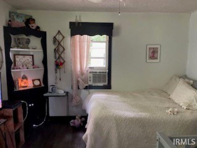 1632 Elm