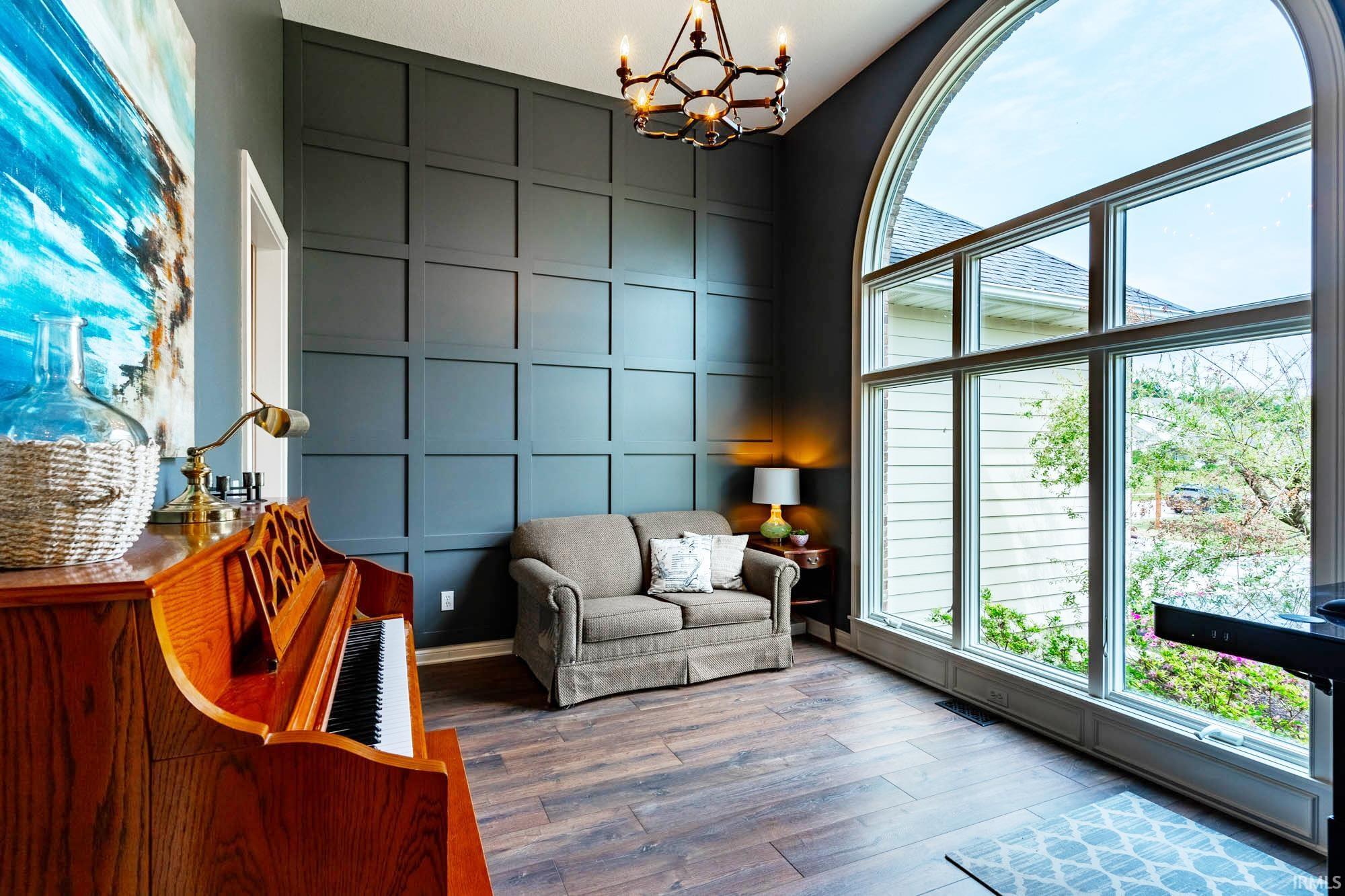 9108 Metea Valley