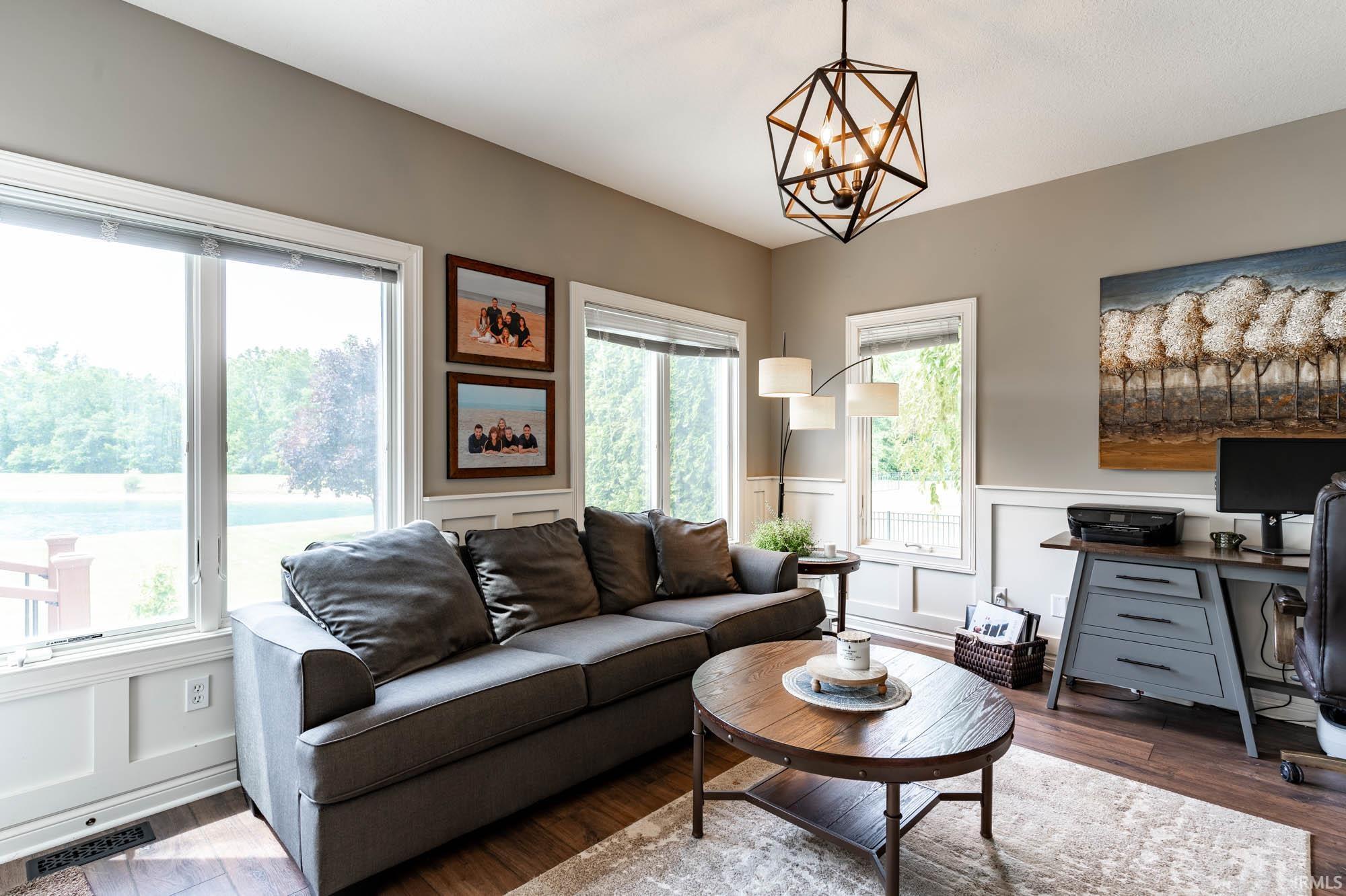 9108 Metea Valley
