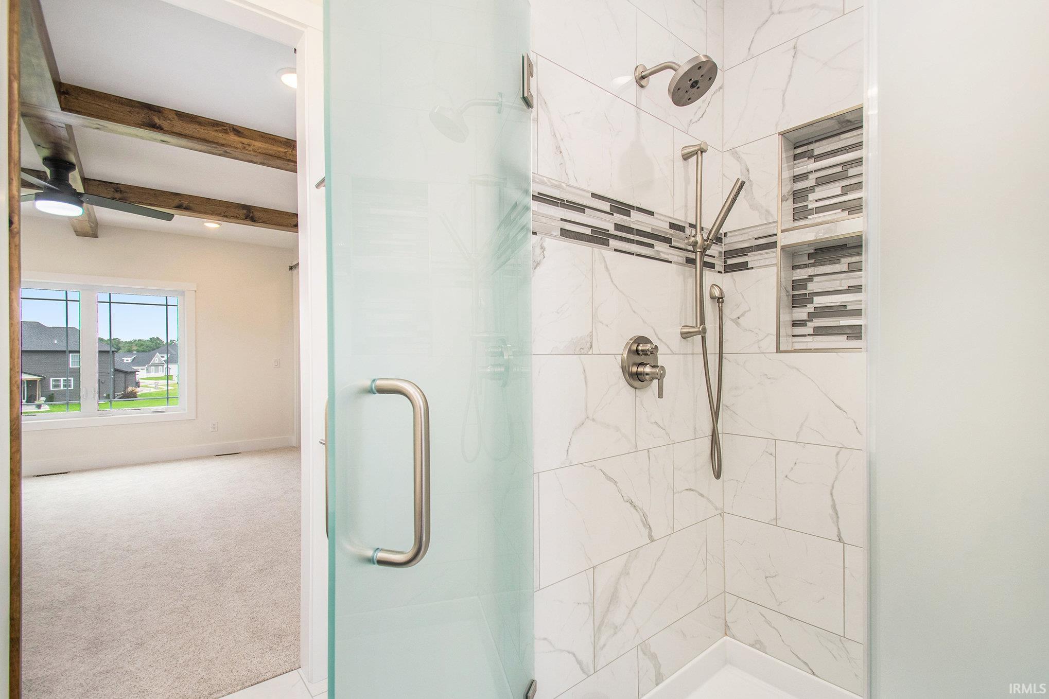 11270 Albany Ridge