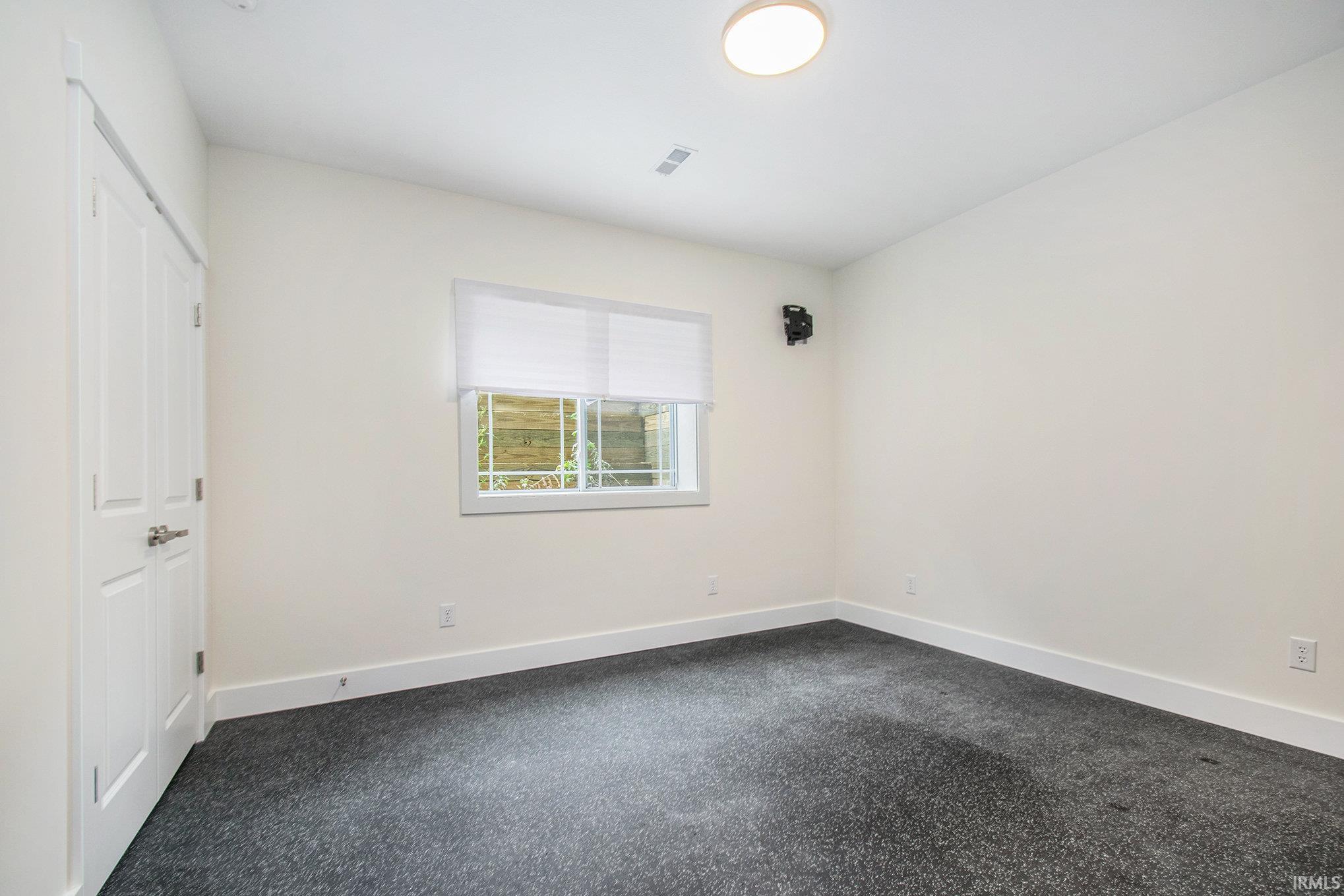 11270 Albany Ridge