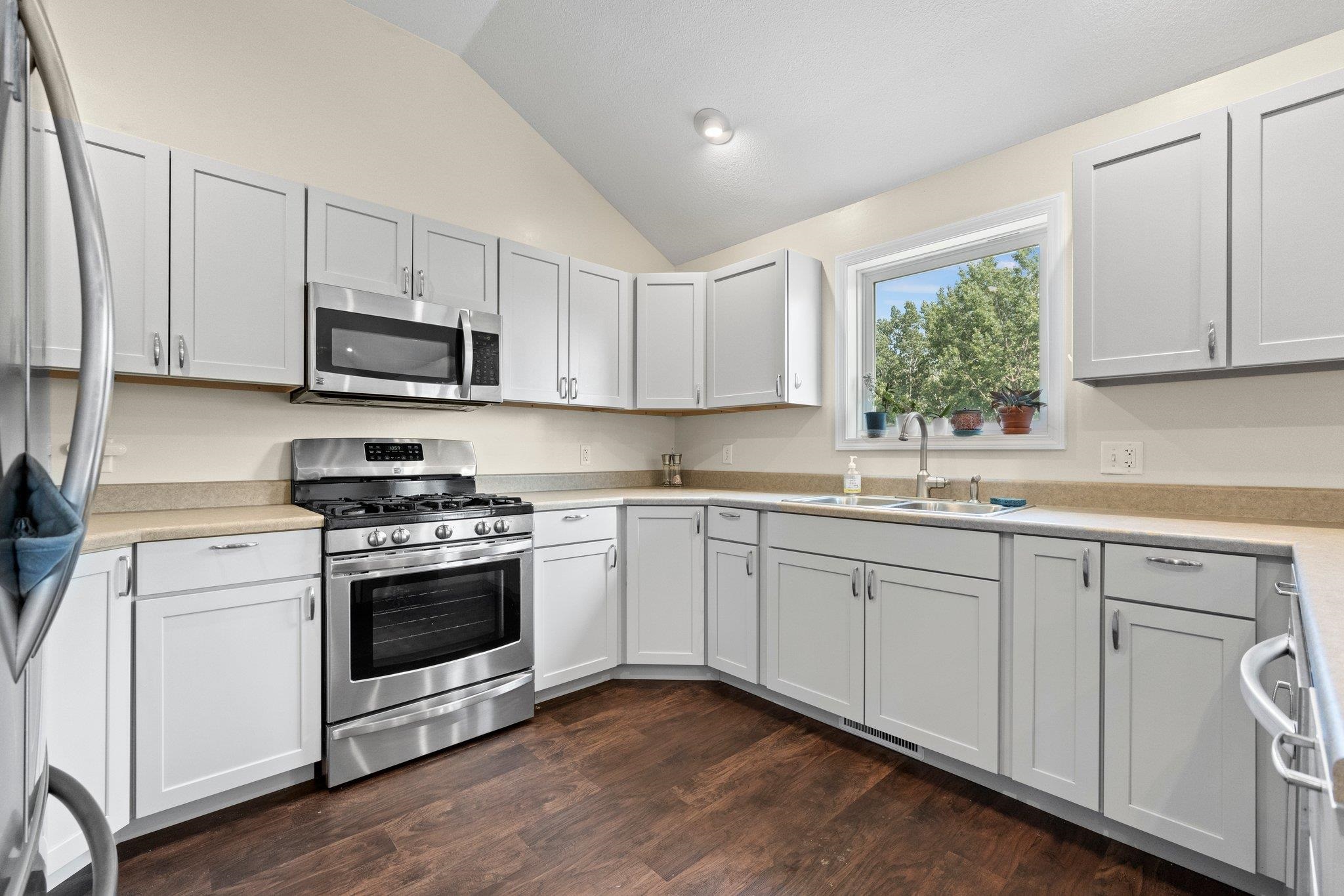 819 Fairhaven