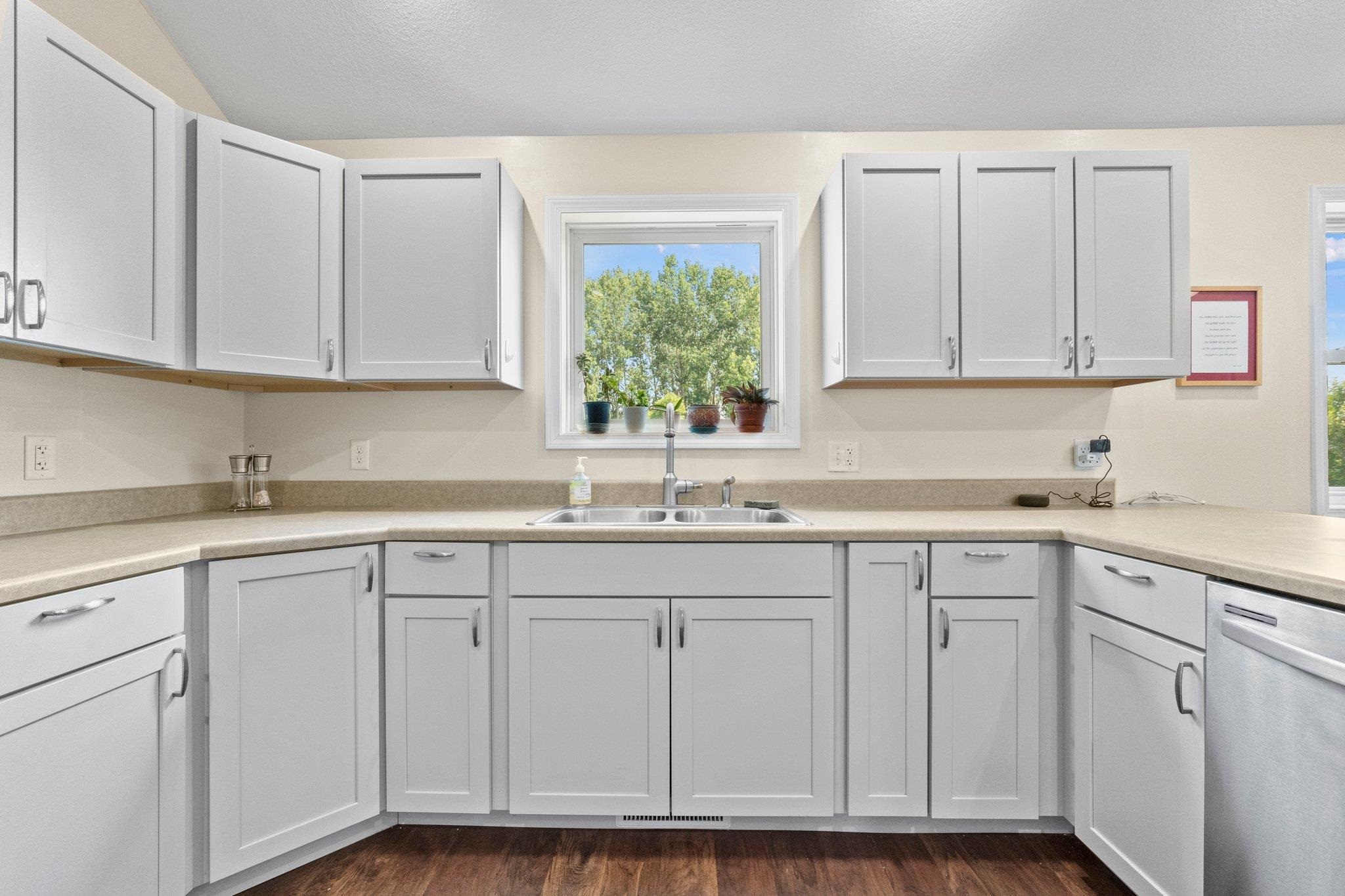 819 Fairhaven