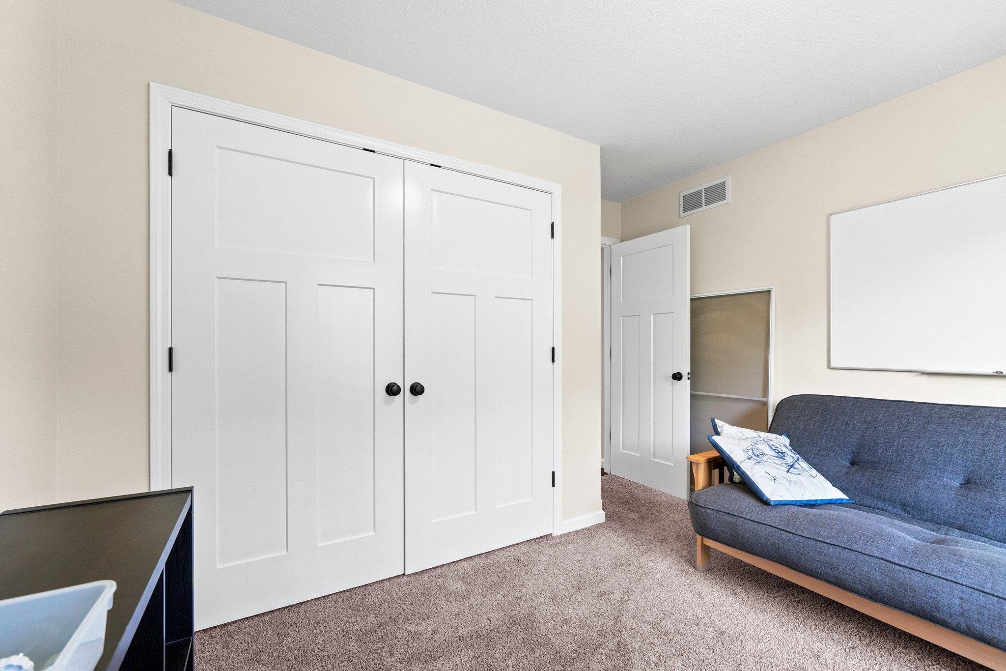 819 Fairhaven