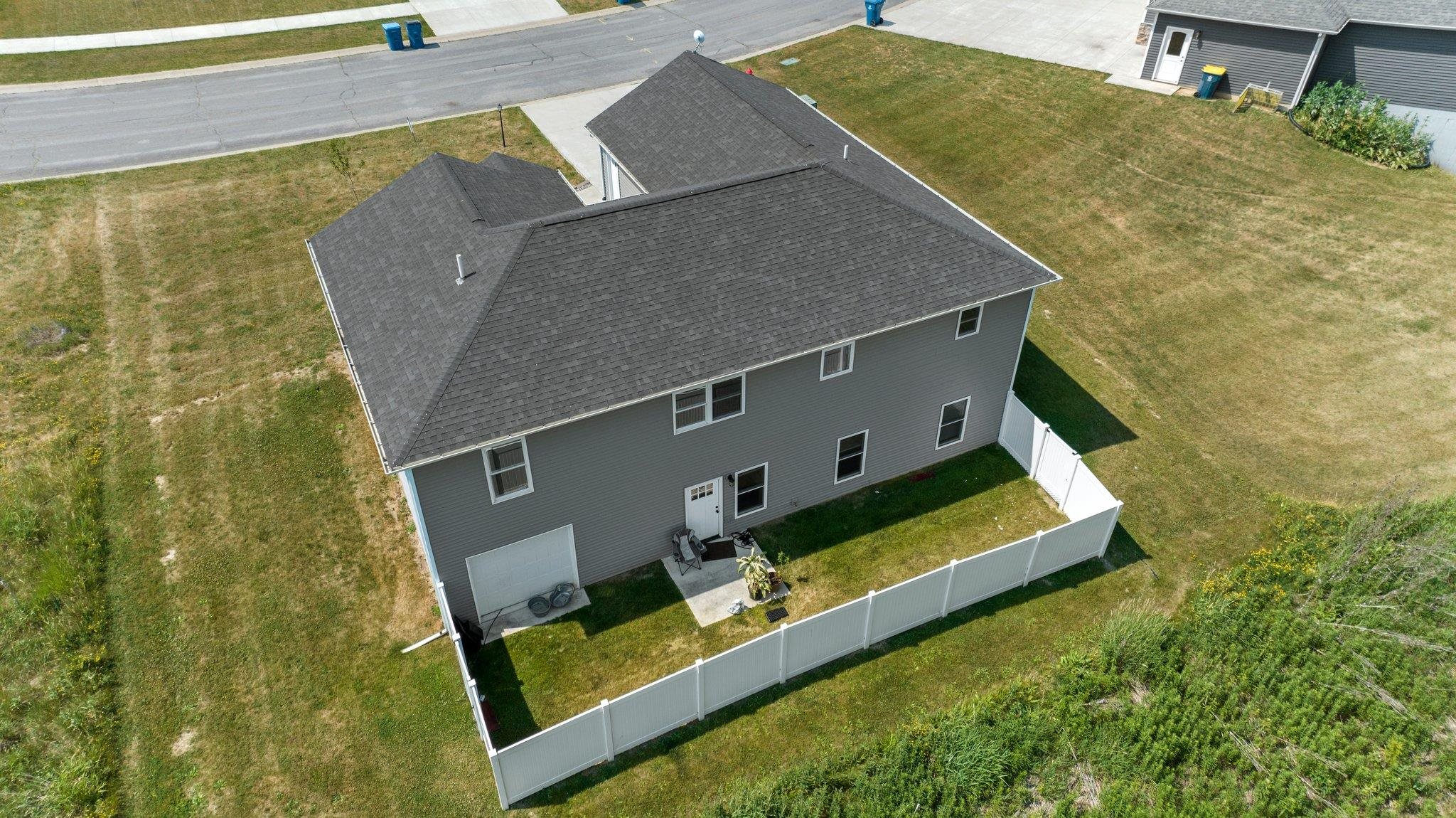 819 Fairhaven