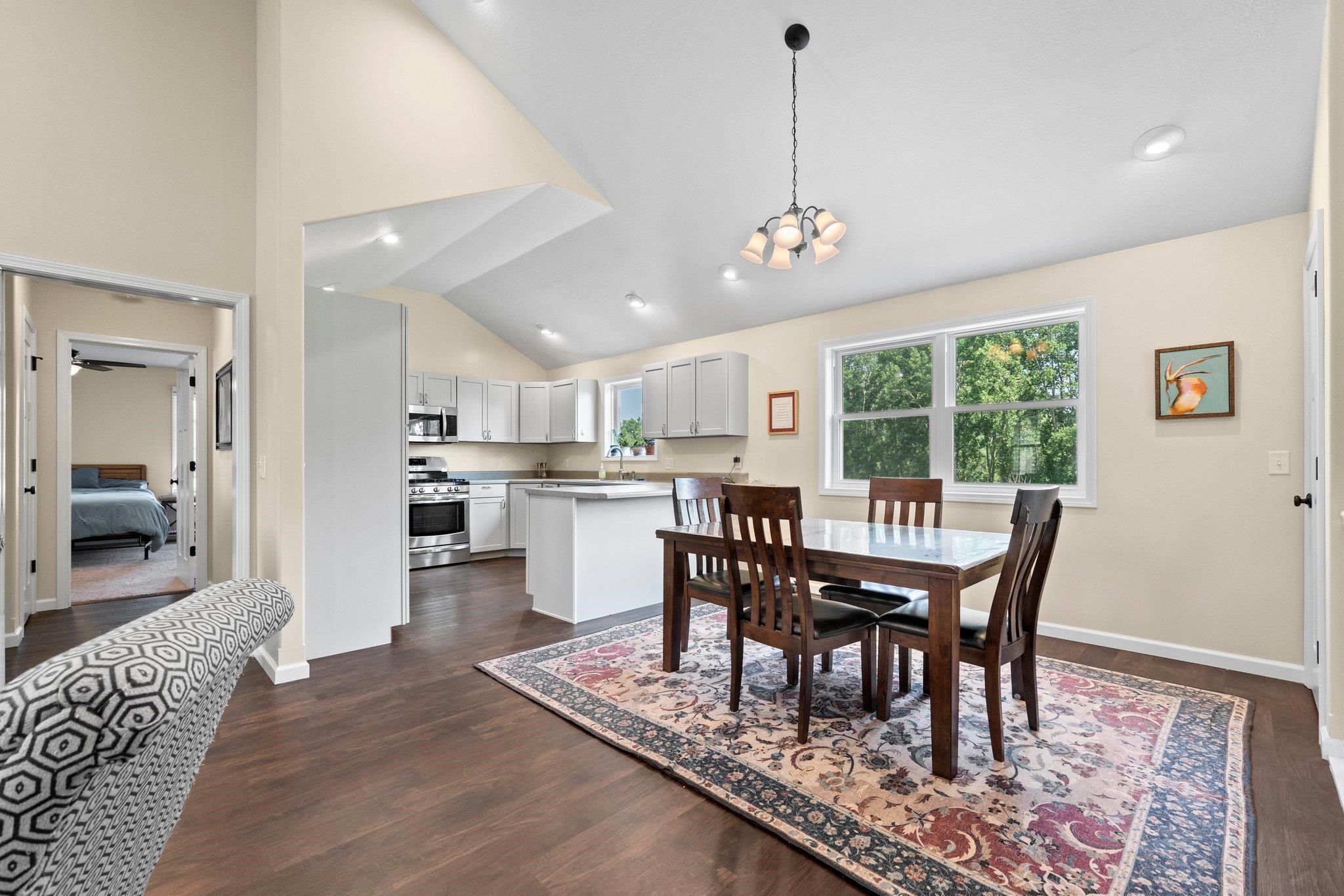 819 Fairhaven