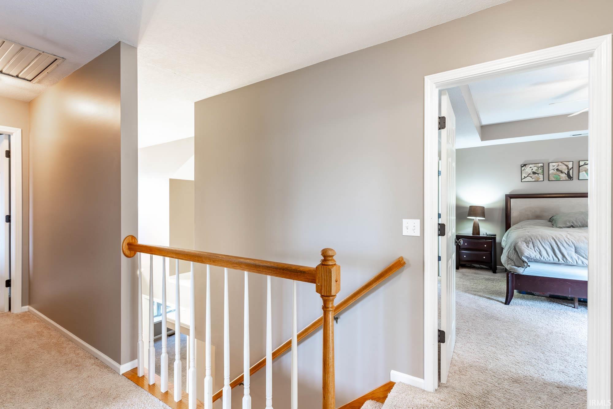 1632 Thistle