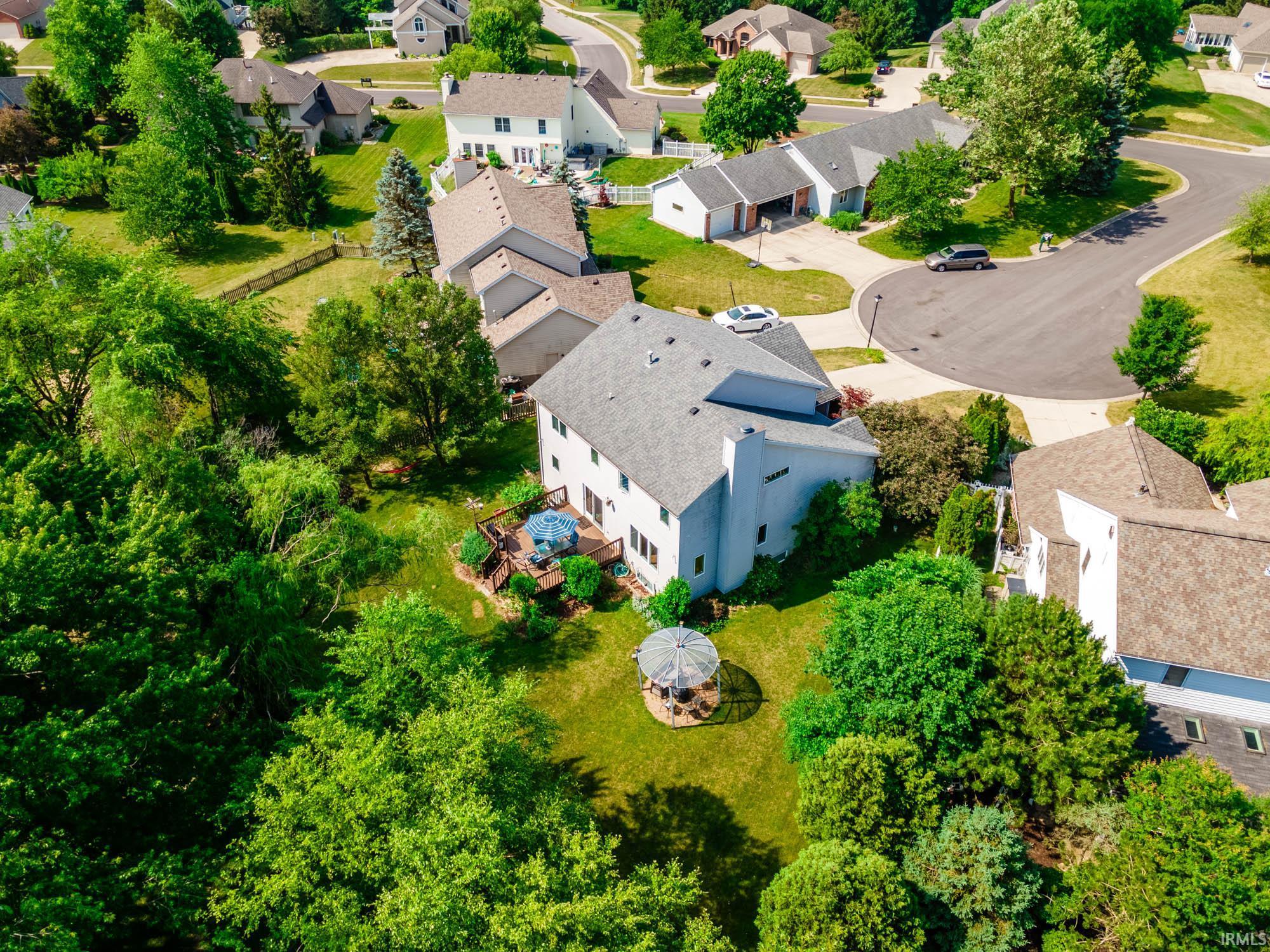 1632 Thistle