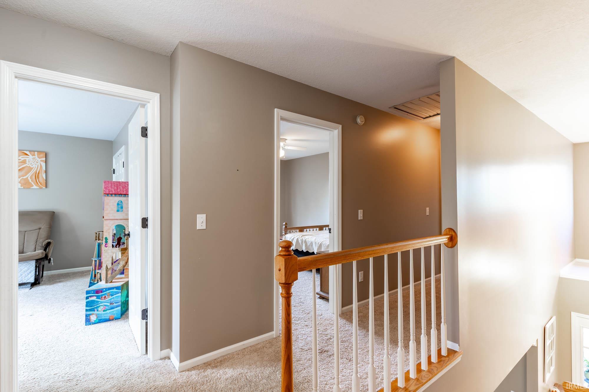 1632 Thistle