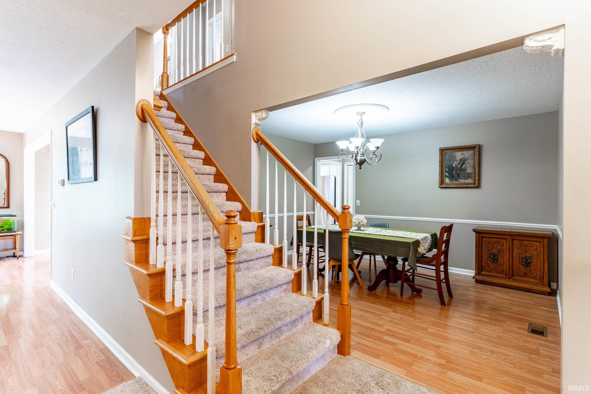 1632 Thistle