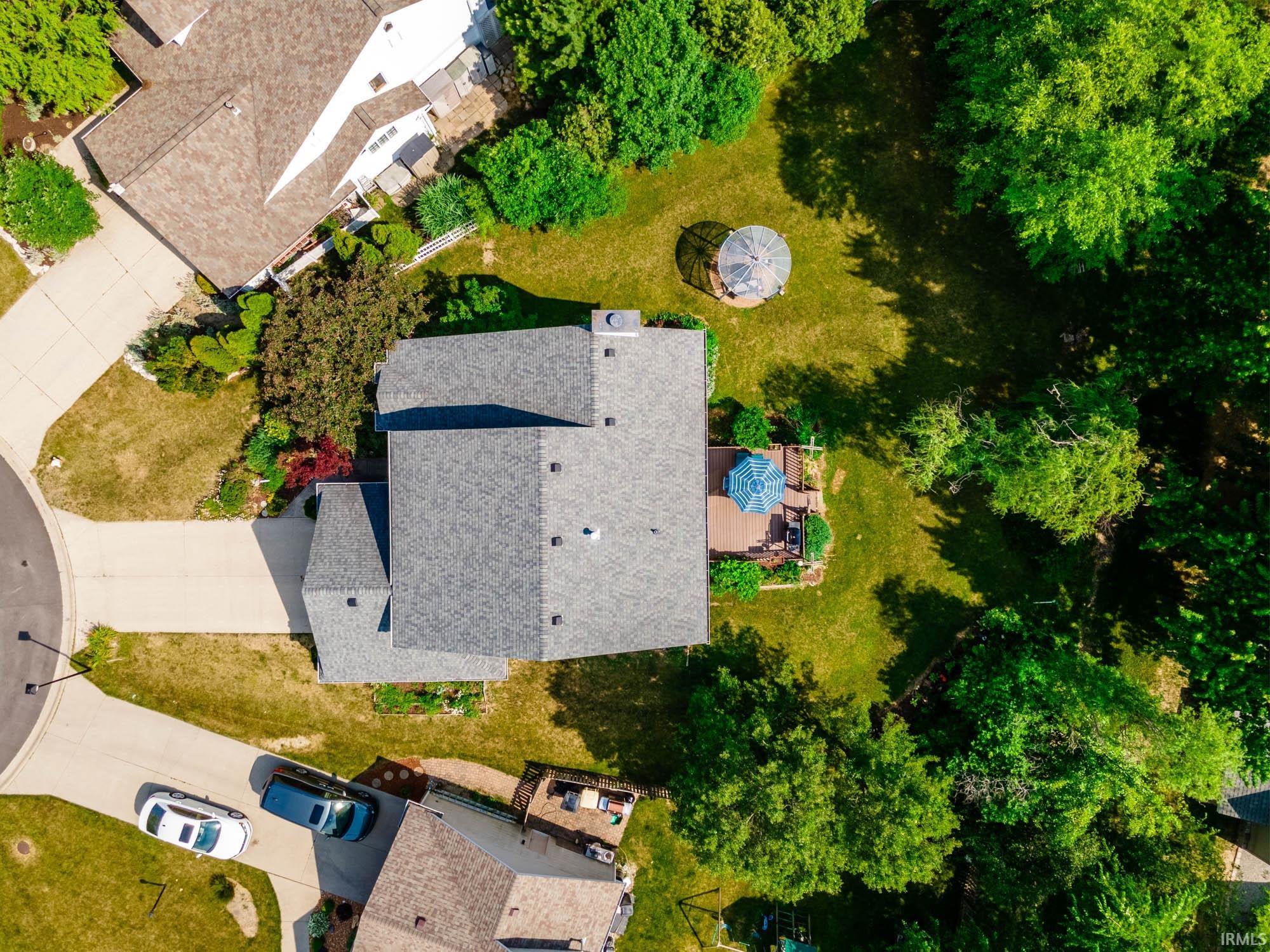 1632 Thistle