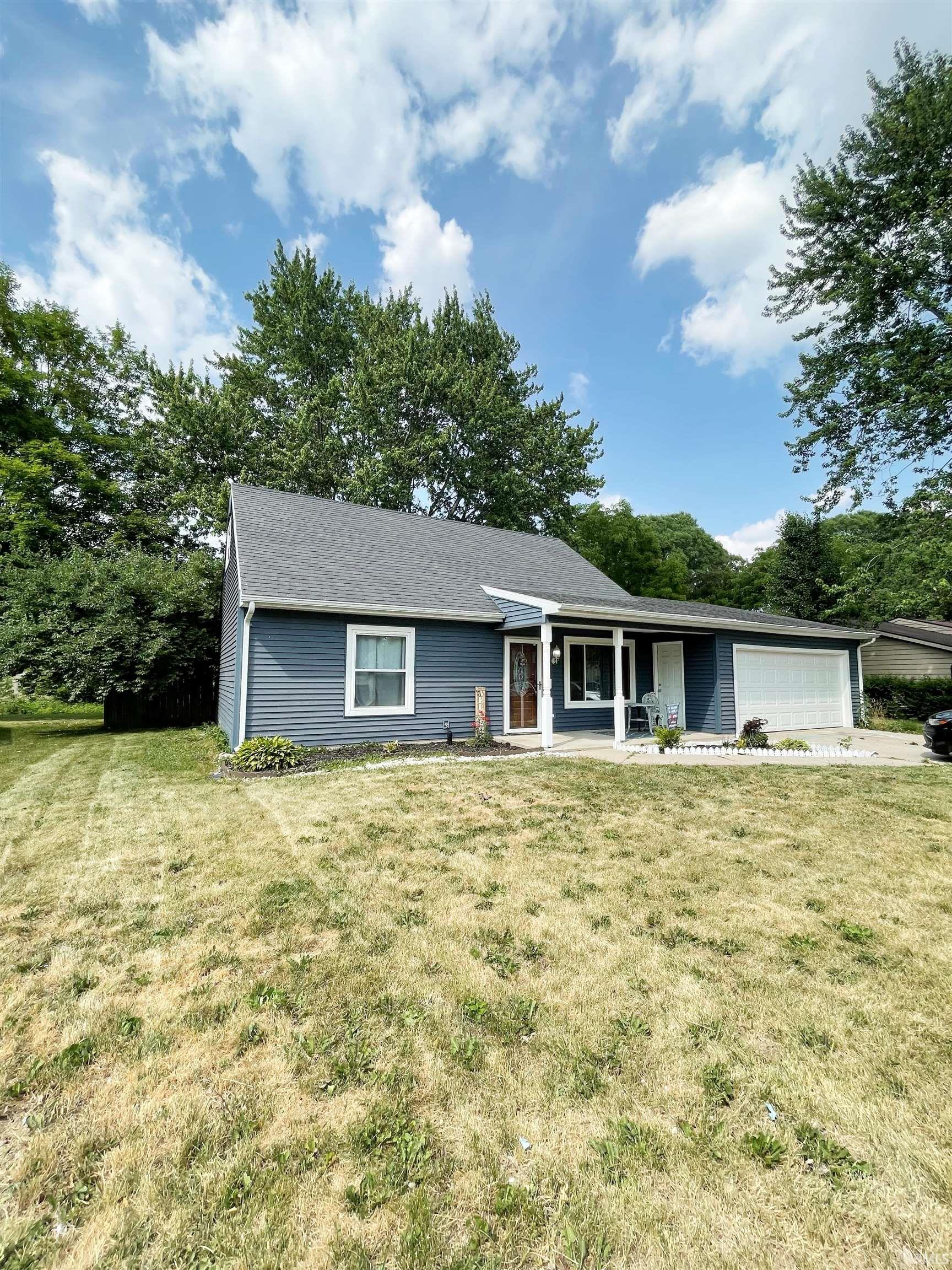 1212 Mcintyre