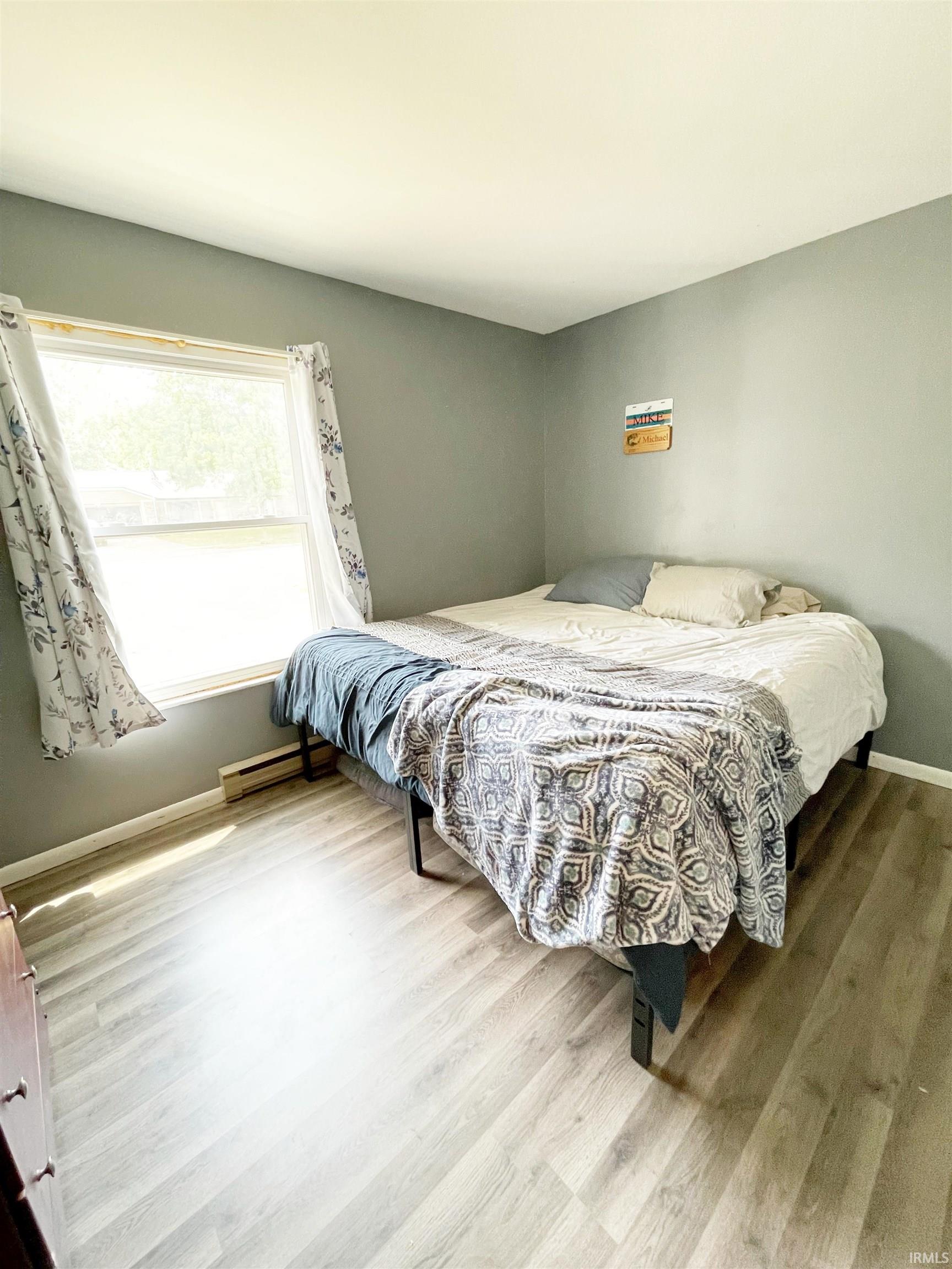 1212 Mcintyre