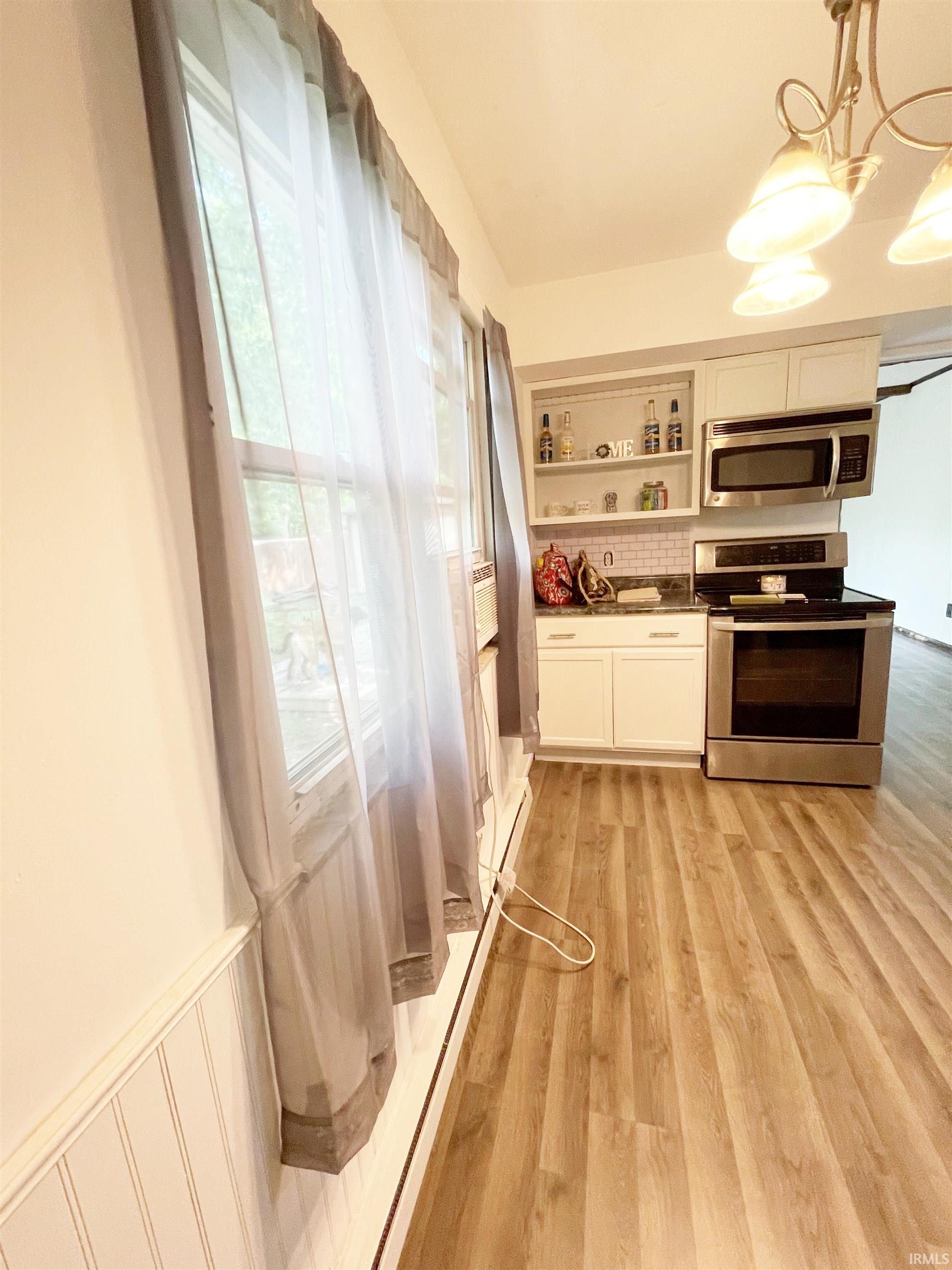 1212 Mcintyre