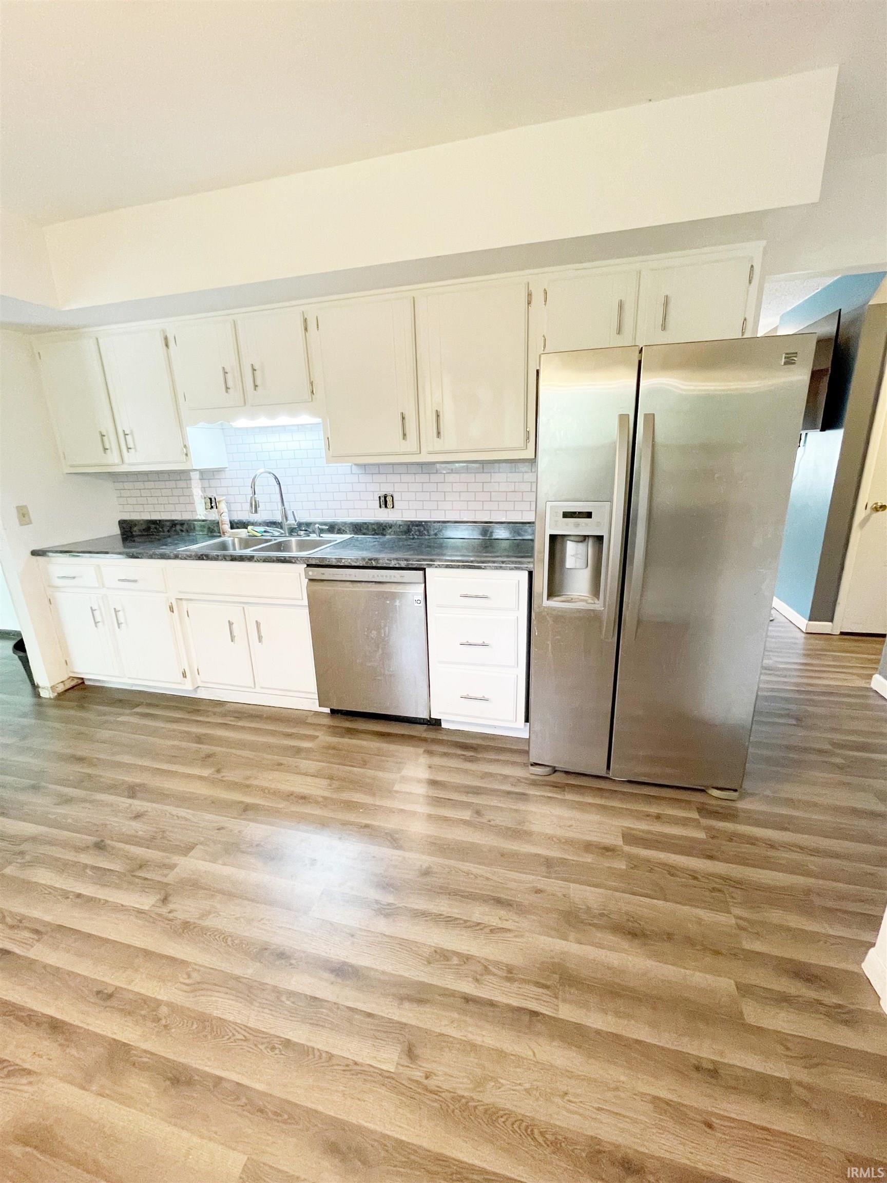 1212 Mcintyre