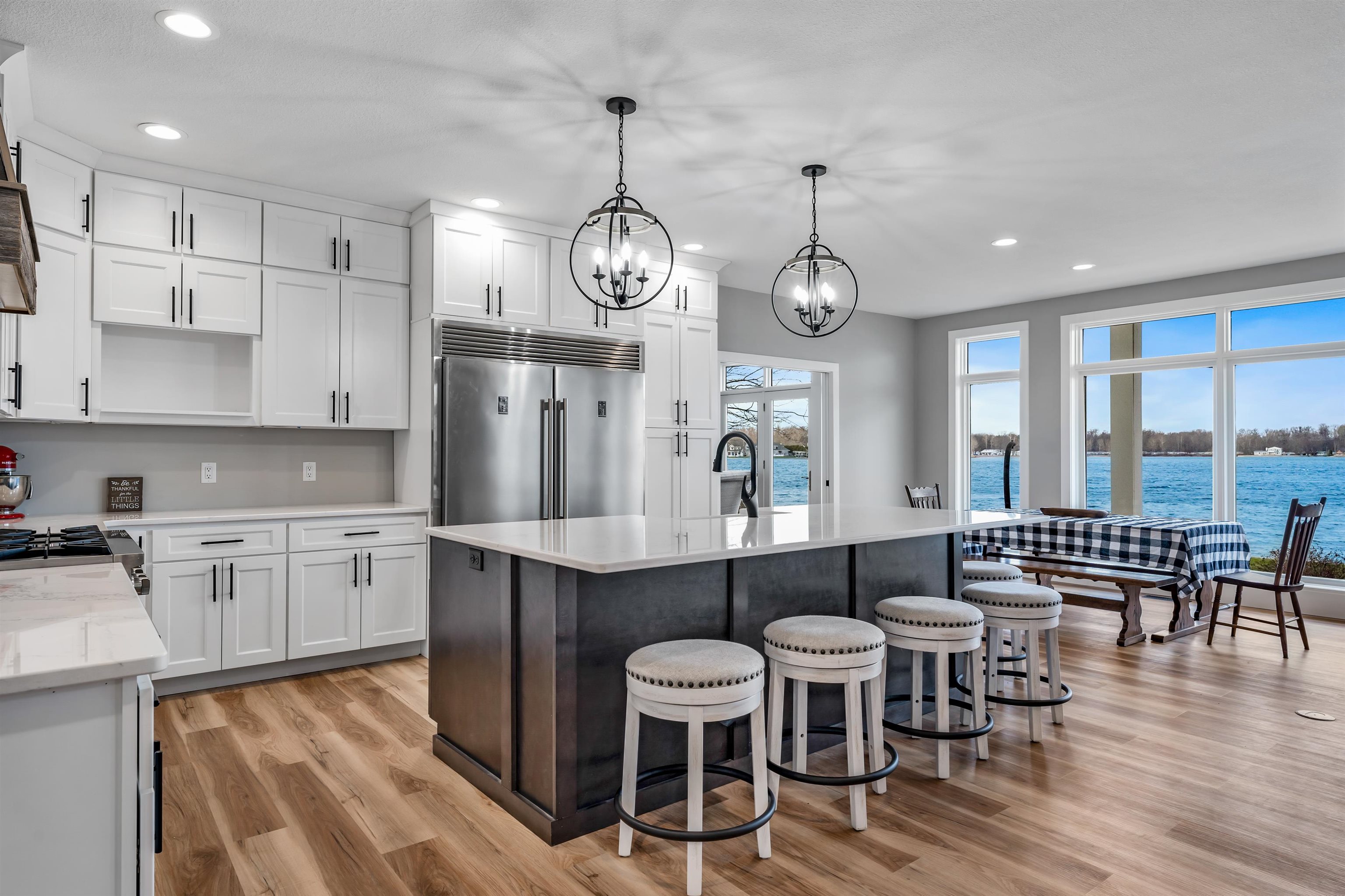 3600 Forest Glen