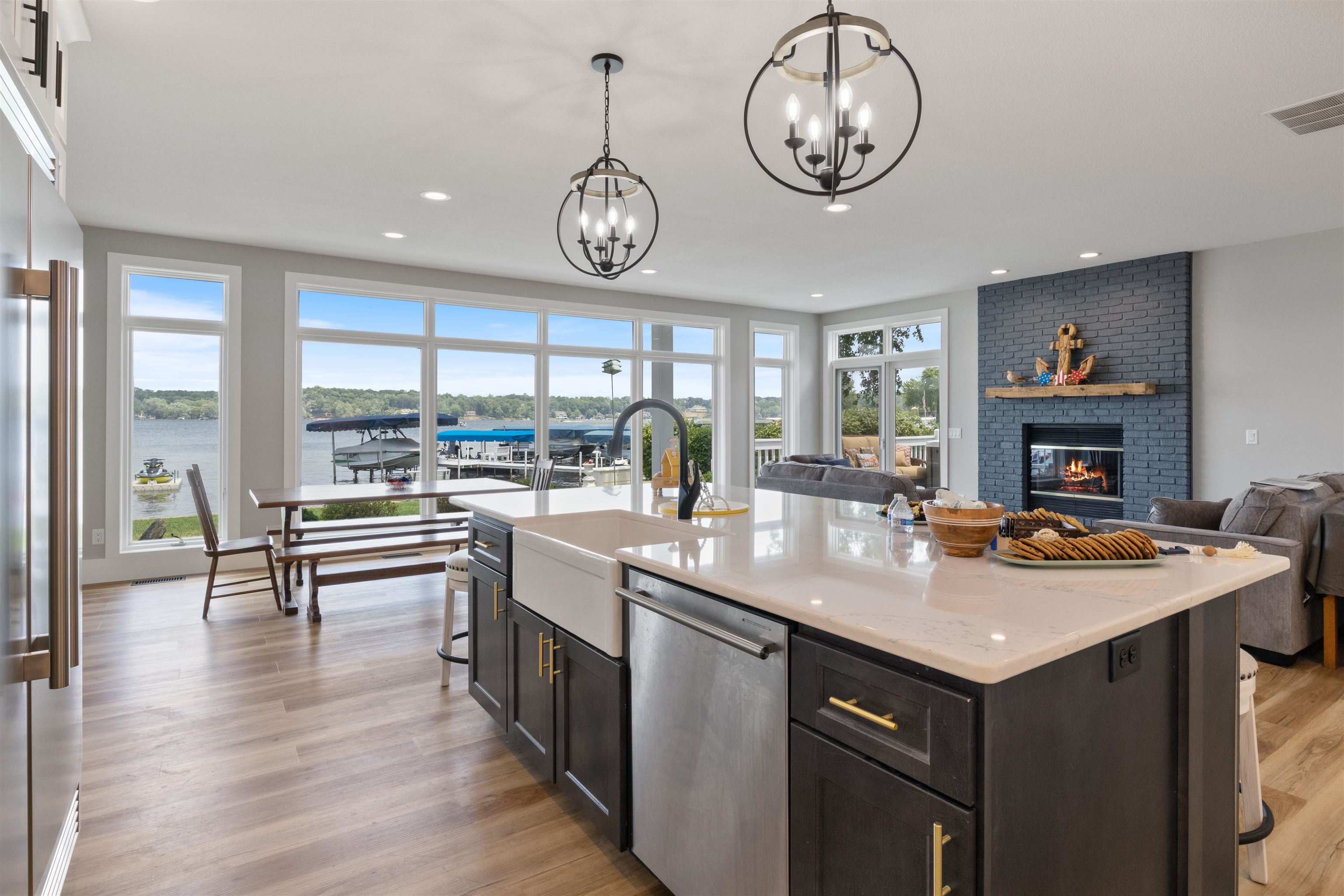 3600 Forest Glen