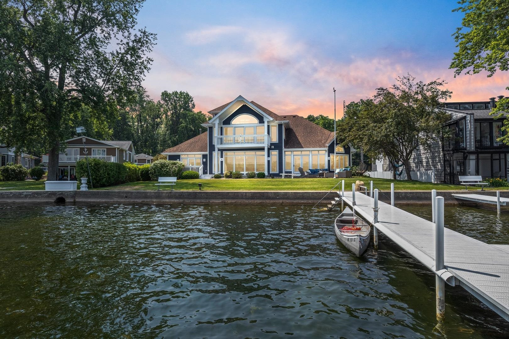 3600 Forest Glen