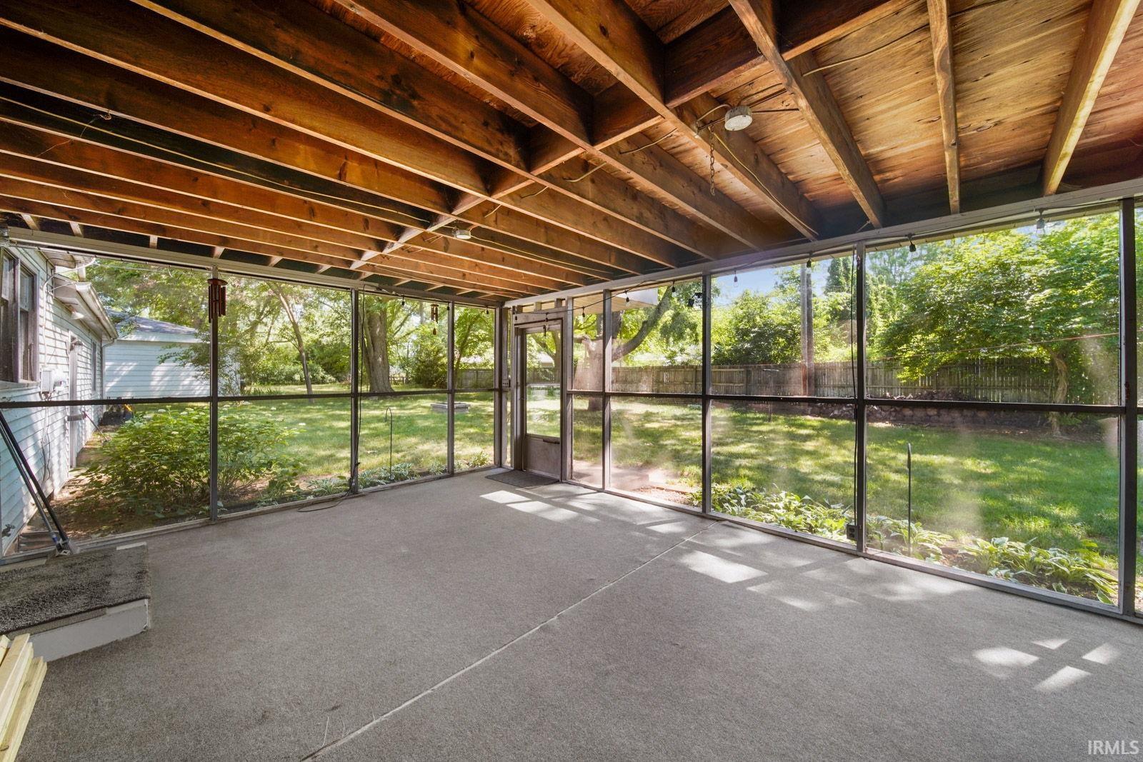 1204 Kenmore