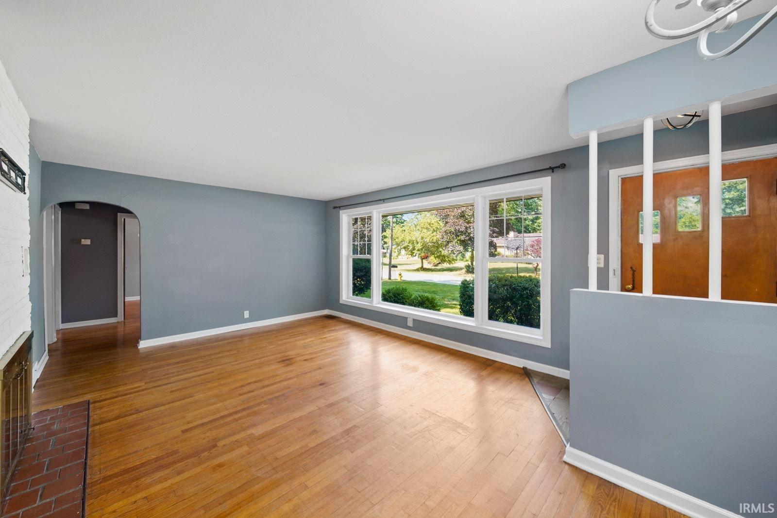 1204 Kenmore
