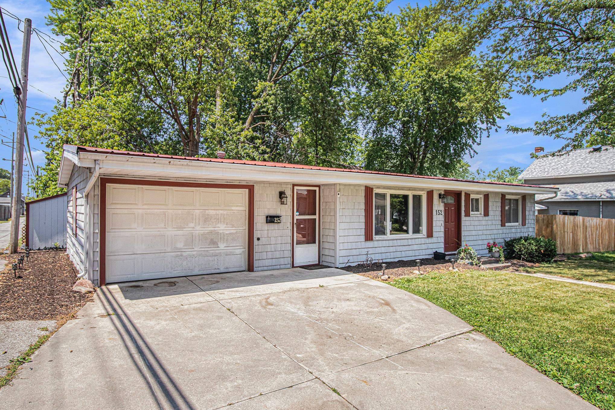 152 Summit