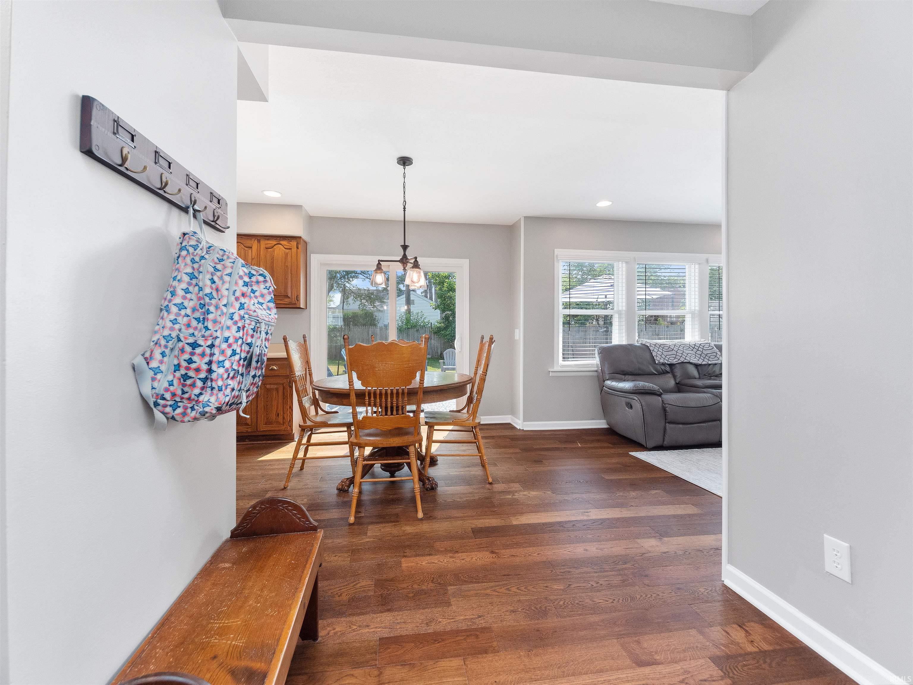 1702 Pemberton