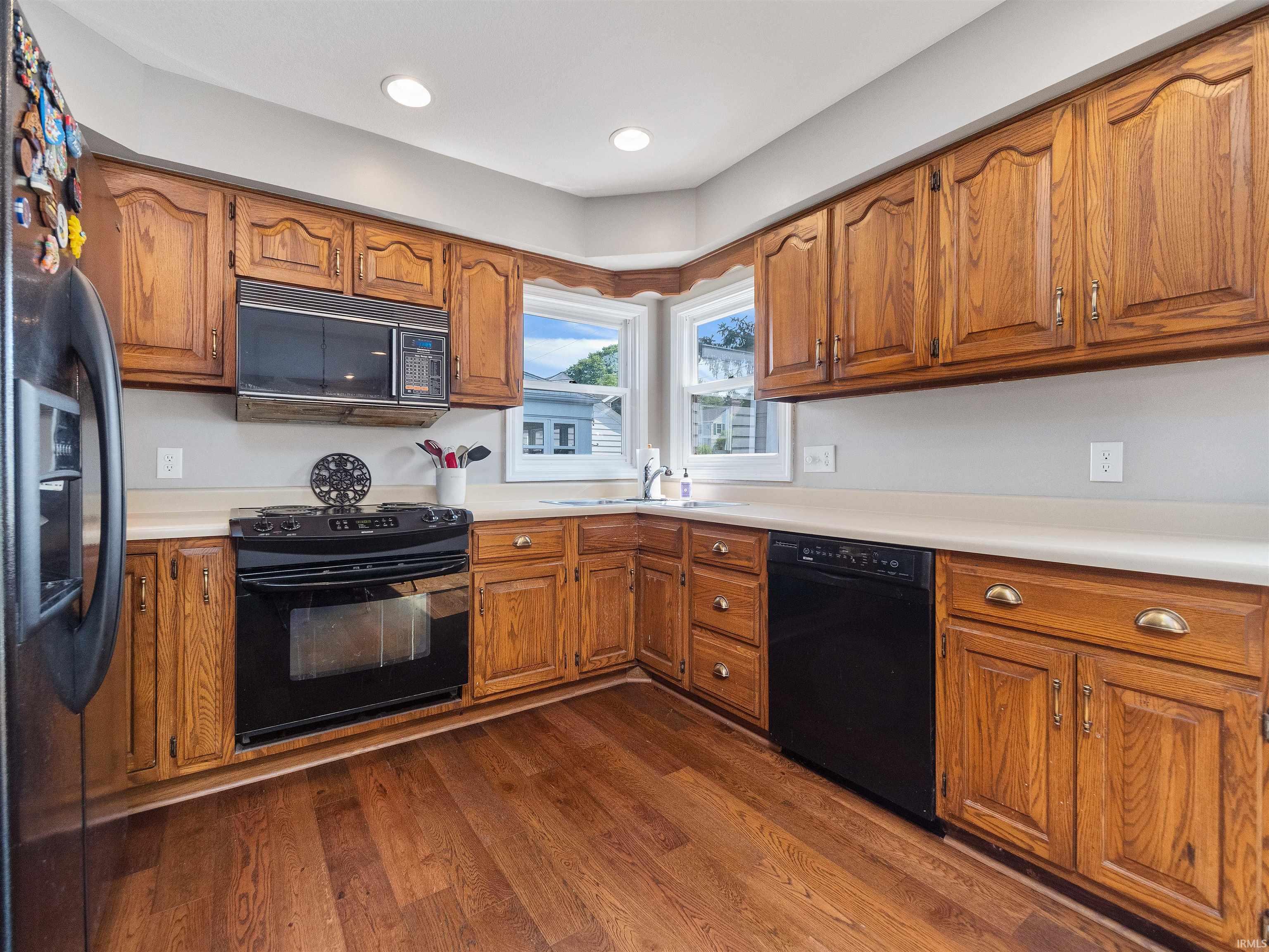 1702 Pemberton