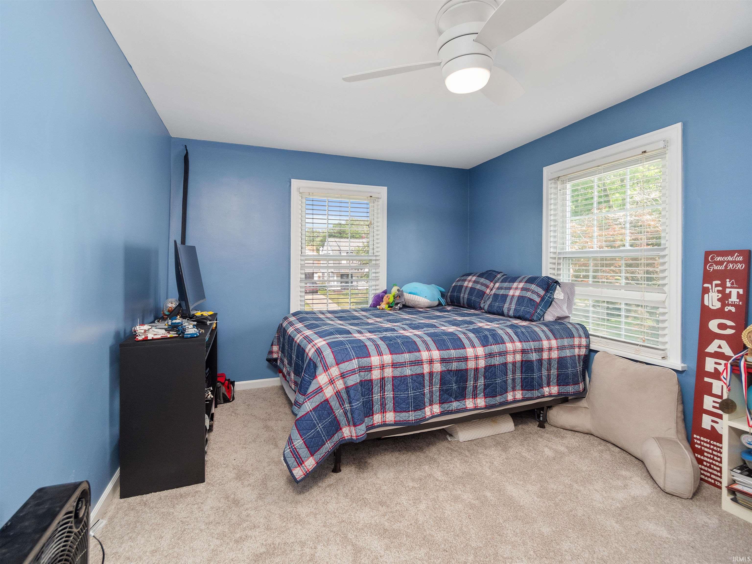 1702 Pemberton
