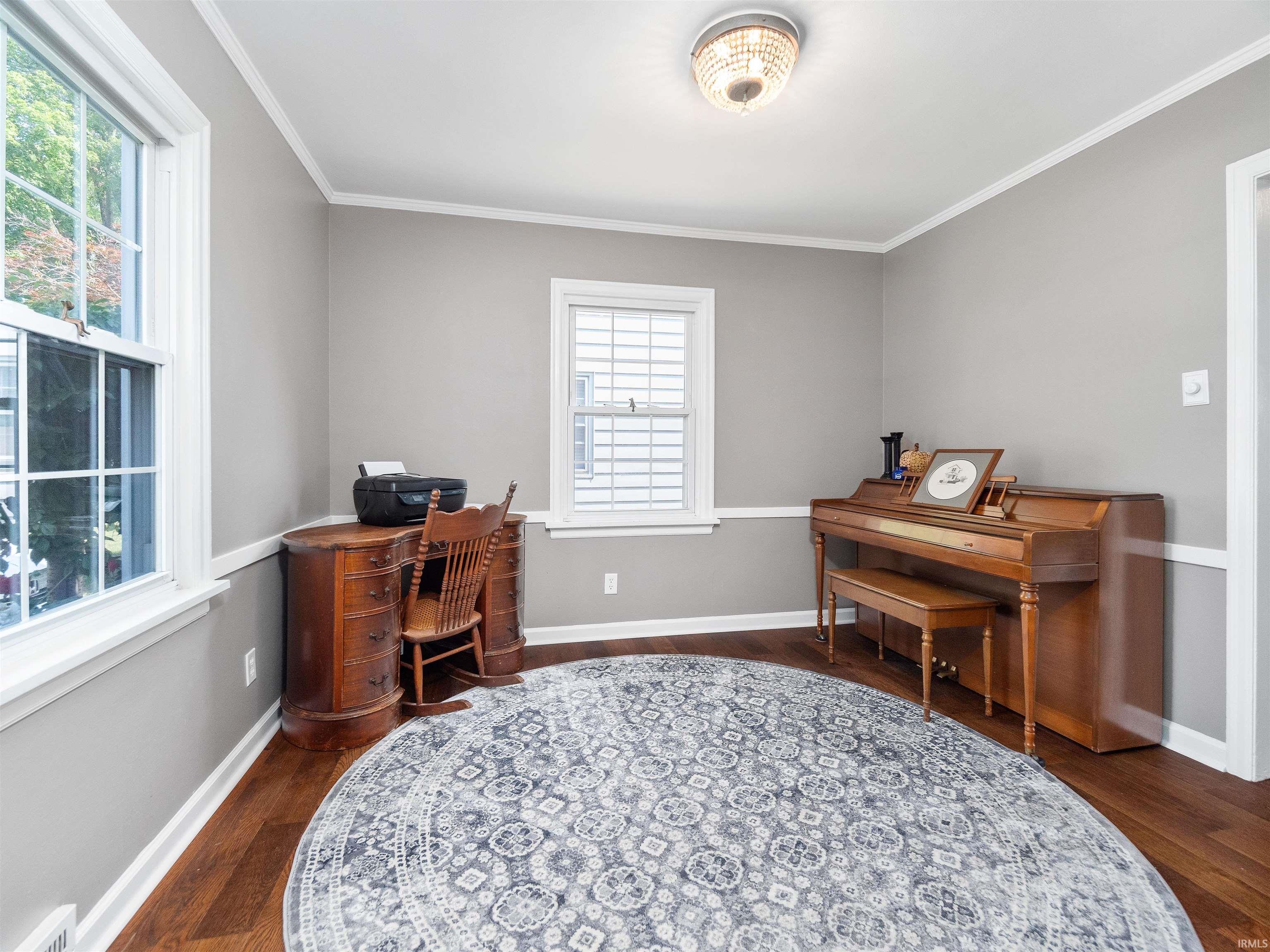 1702 Pemberton
