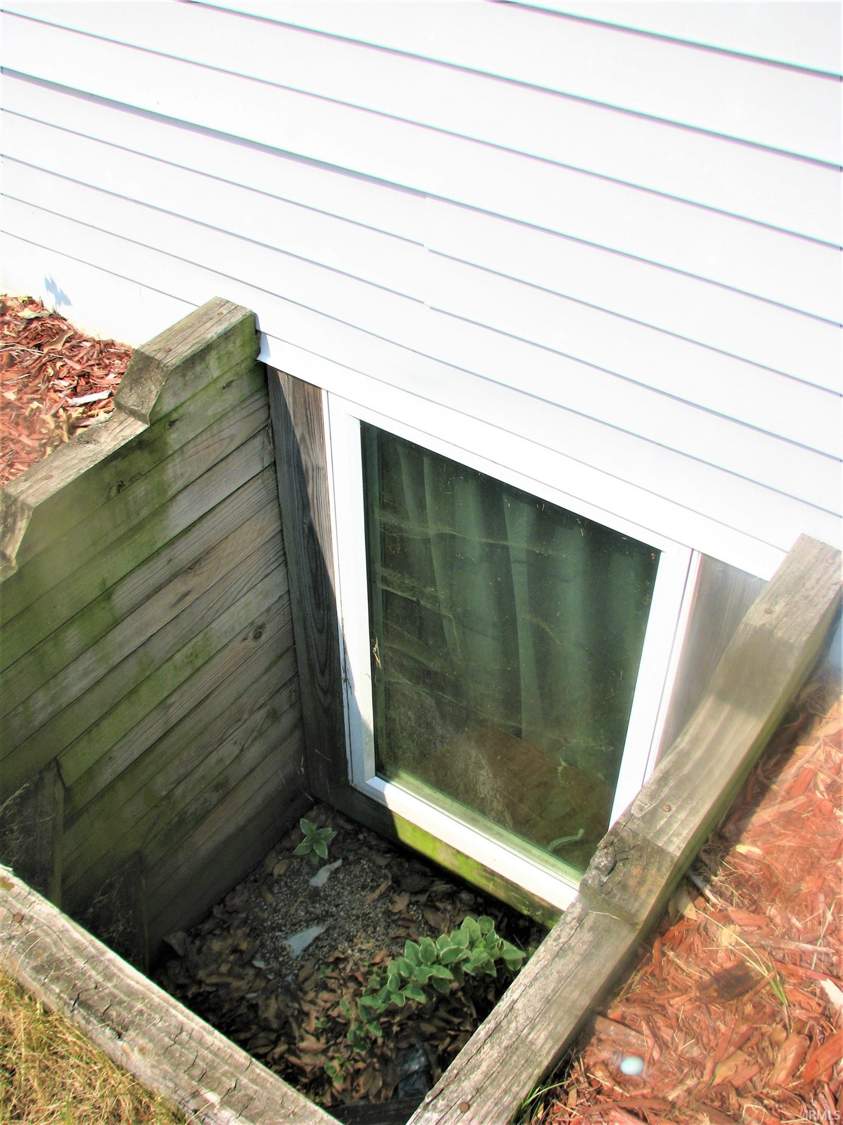 18088 Hedgewood