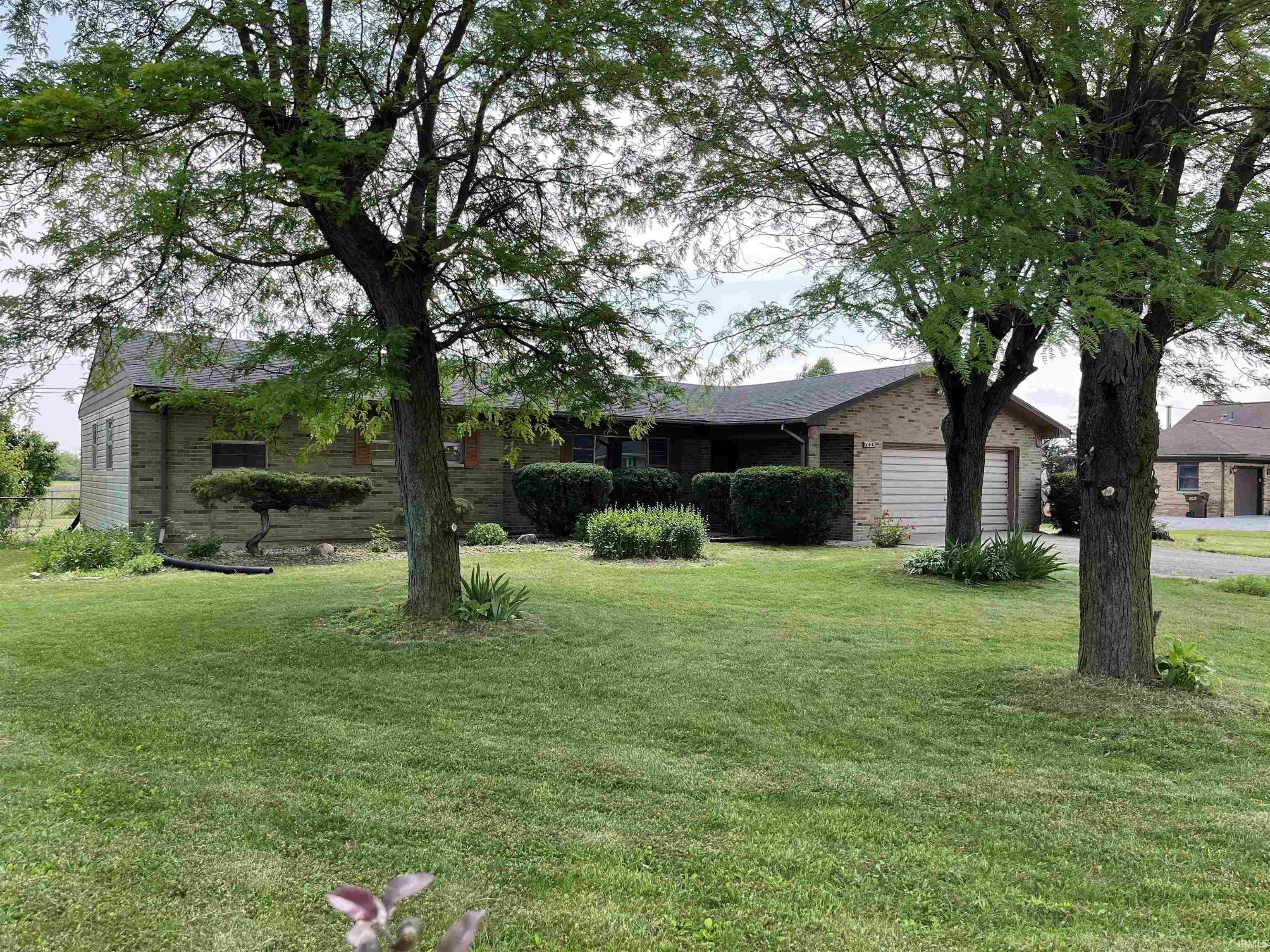 7025 Hartzell