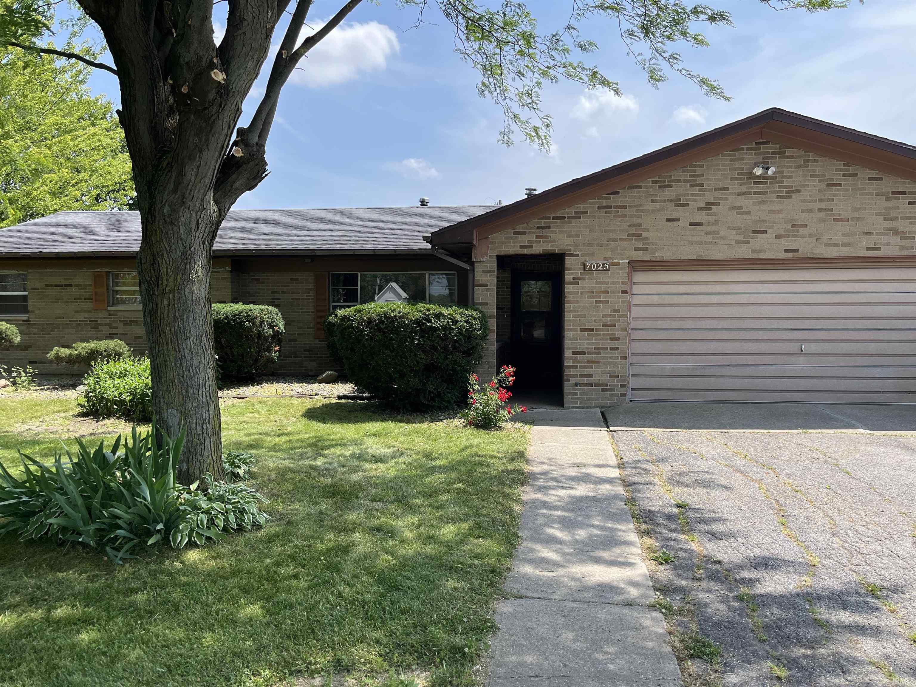 7025 Hartzell