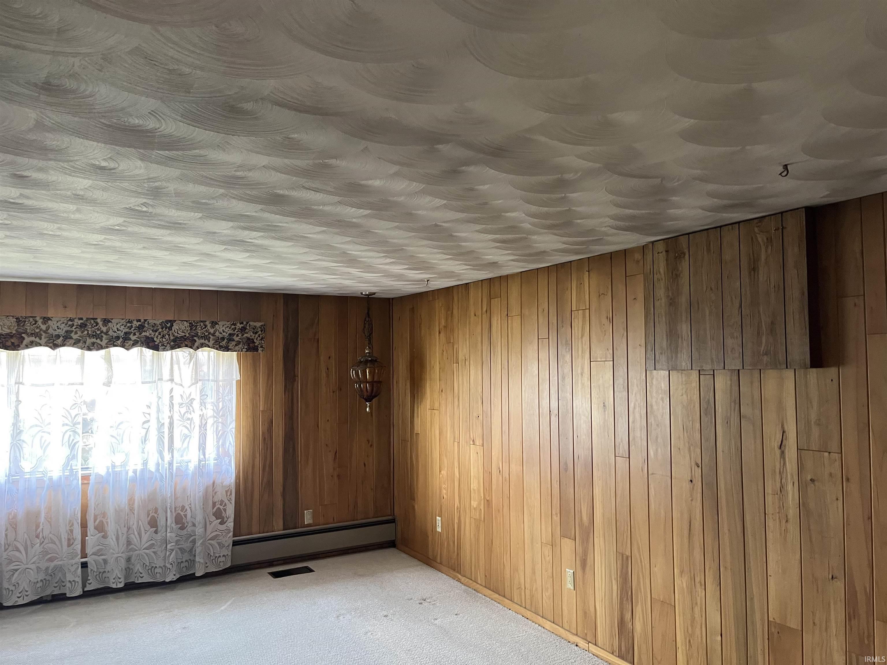 7025 Hartzell