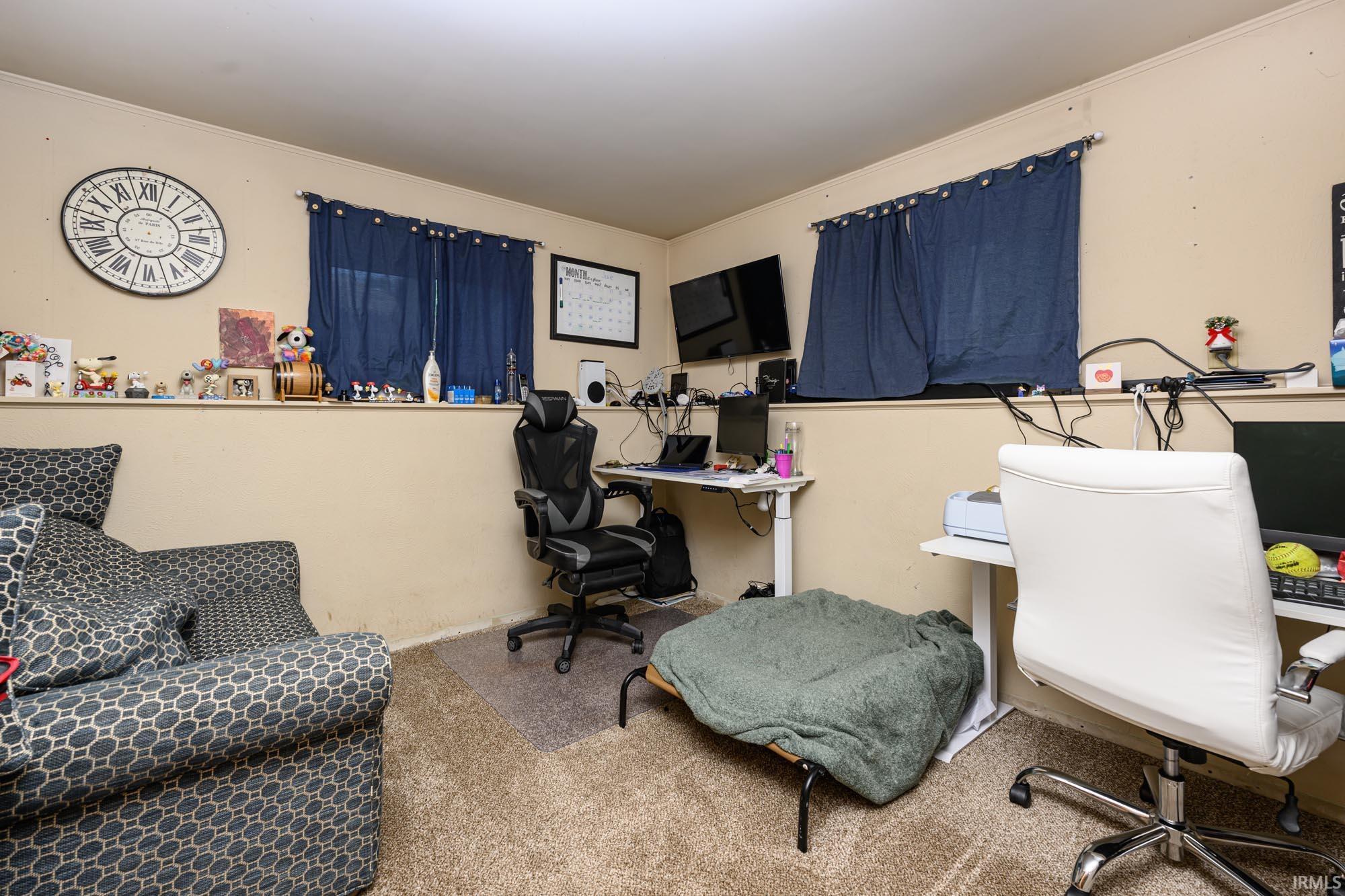 2632 Oak Leaf