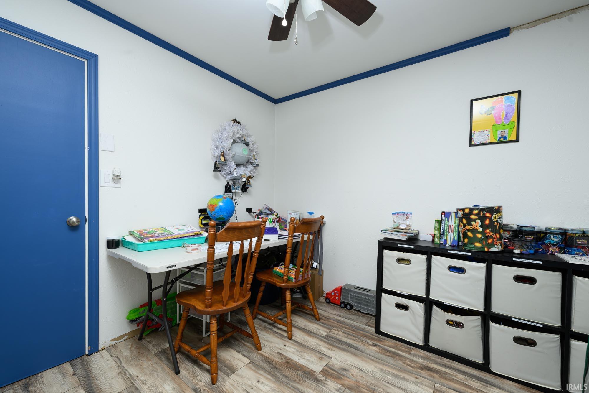 2632 Oak Leaf