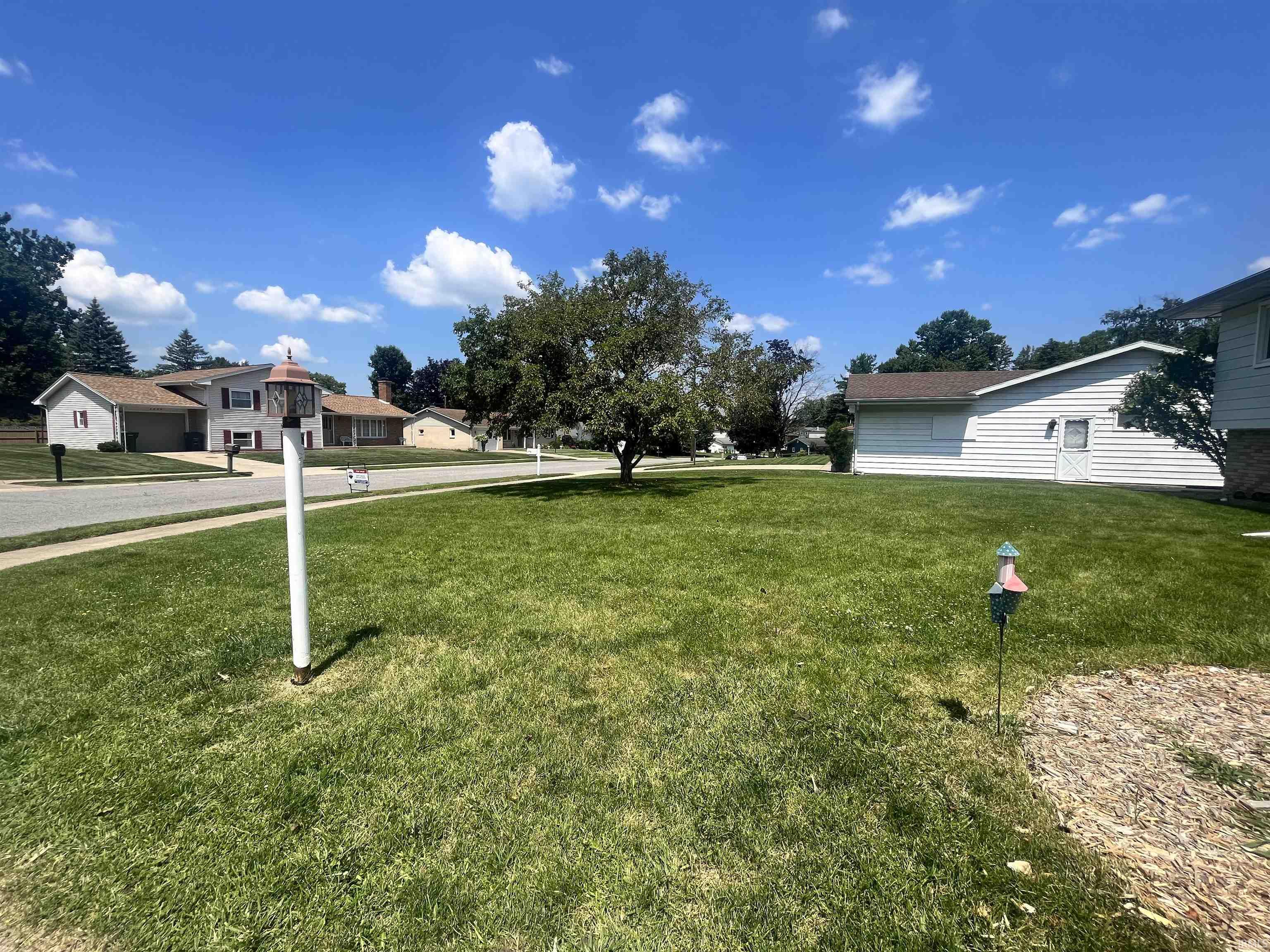 2632 Oak Leaf