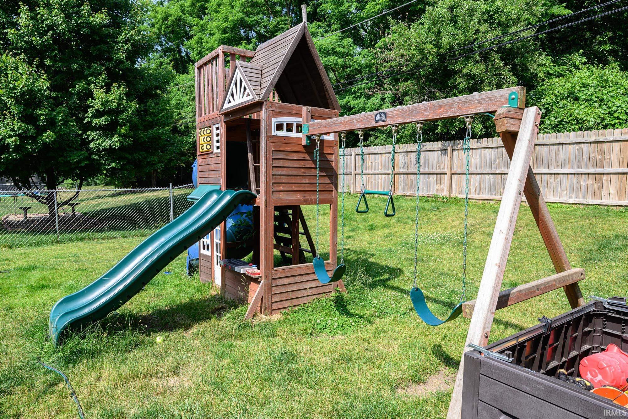 2632 Oak Leaf