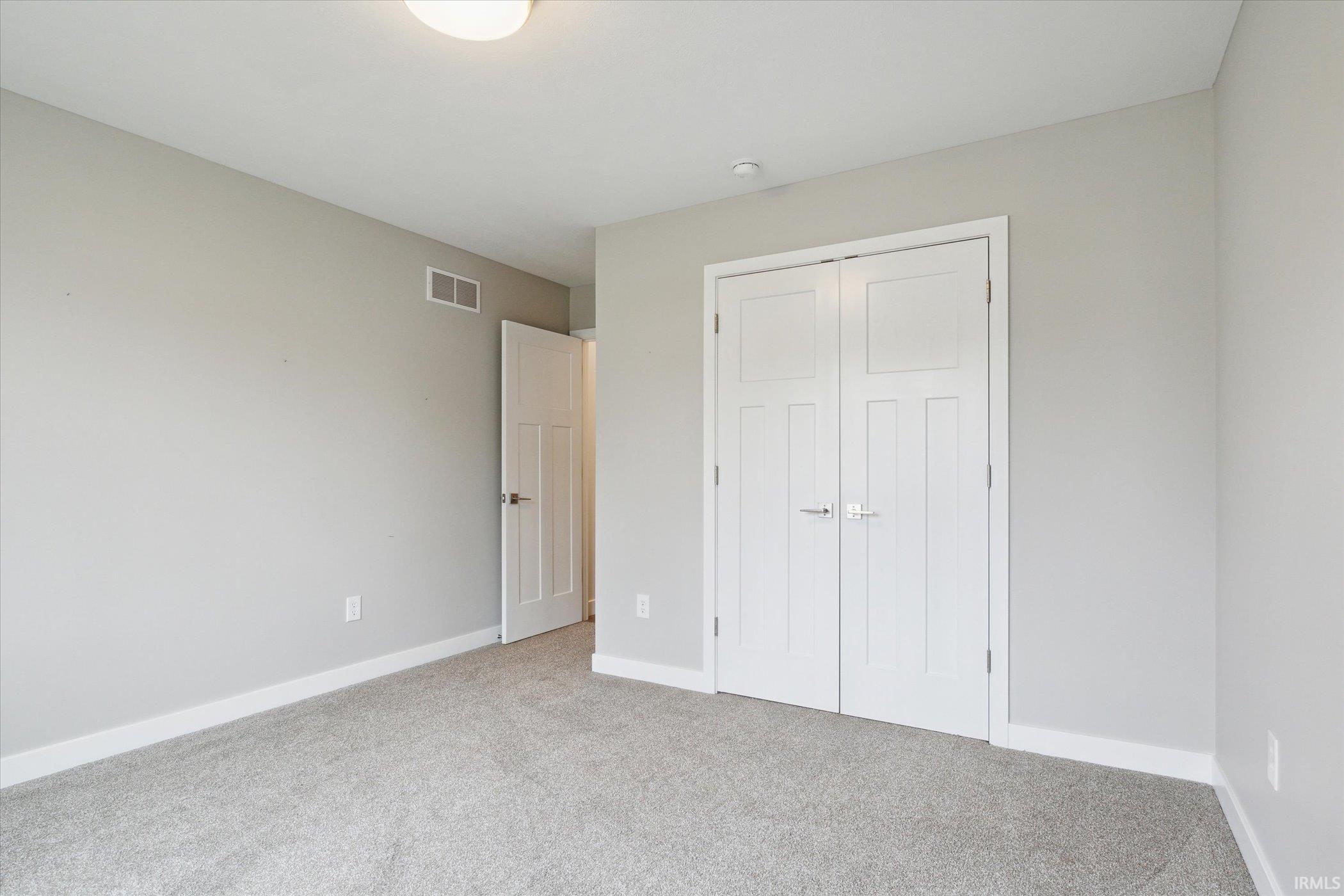 50881 Forest Lake