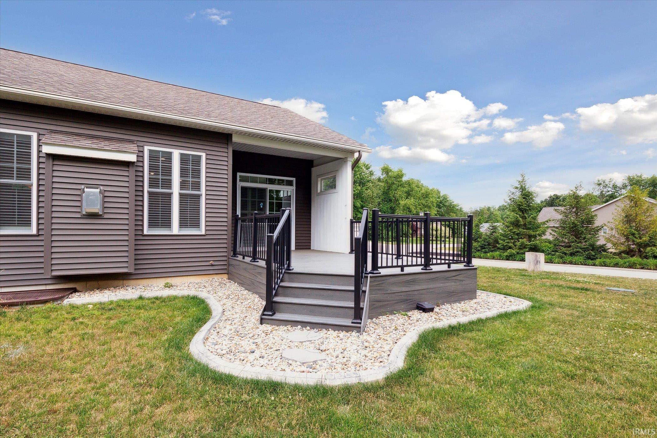 50881 Forest Lake