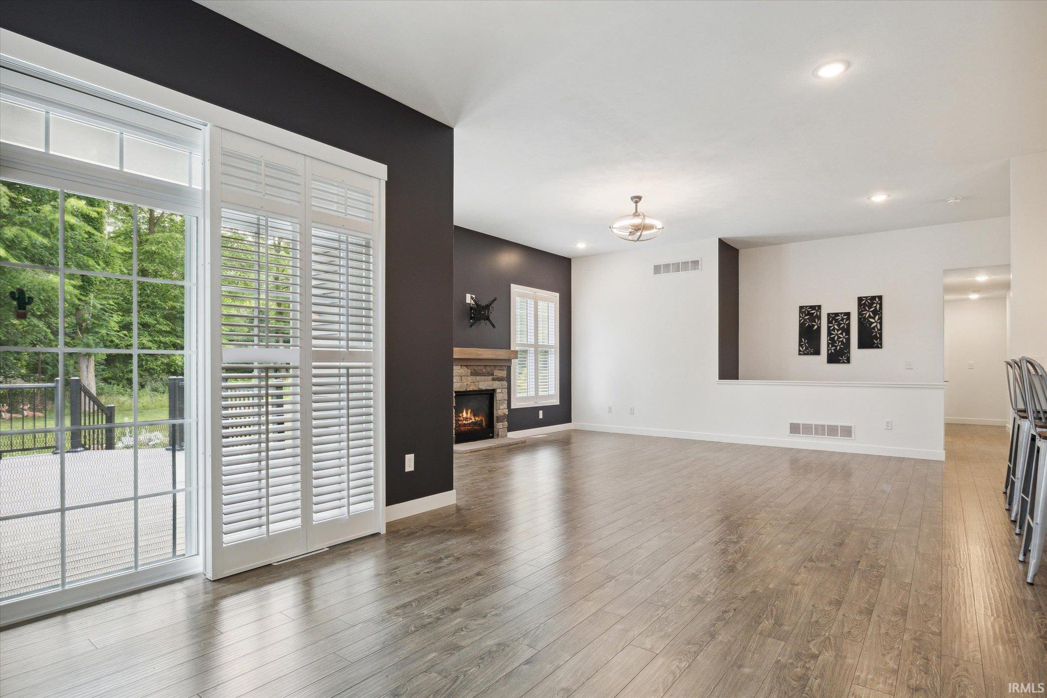 50881 Forest Lake
