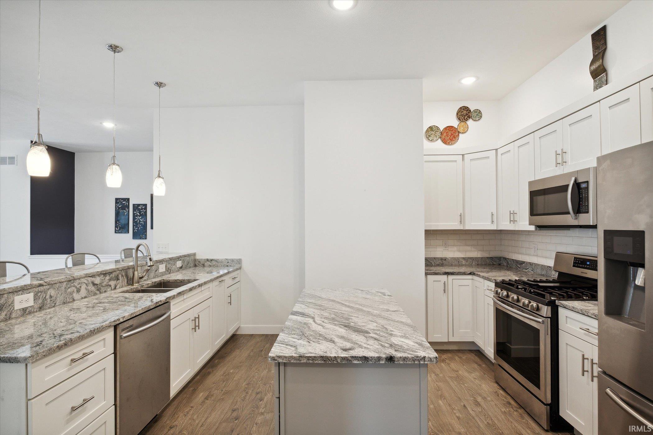 50881 Forest Lake