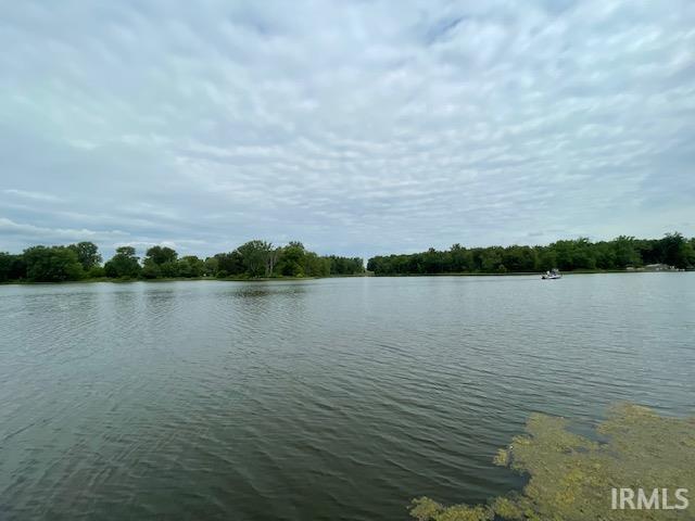 13200 Lake Everett
